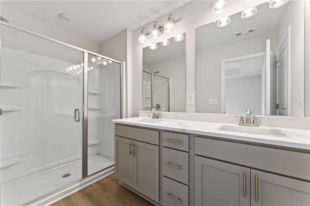 Image 15 of Davidson Homes' New Home at 489 Crown Drive