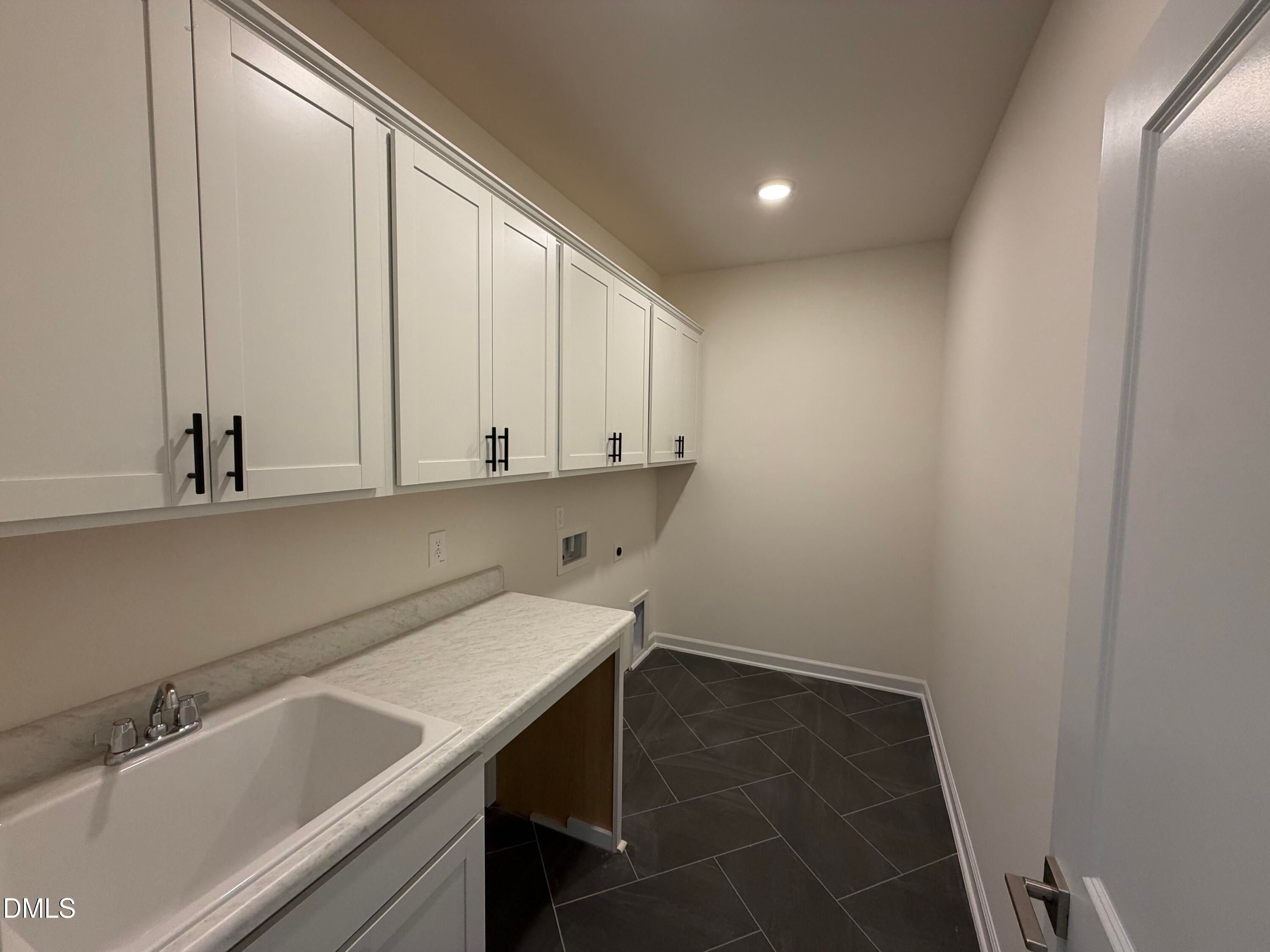 Image 19 of Davidson Homes' New Home at 828 Diana Victoria Court