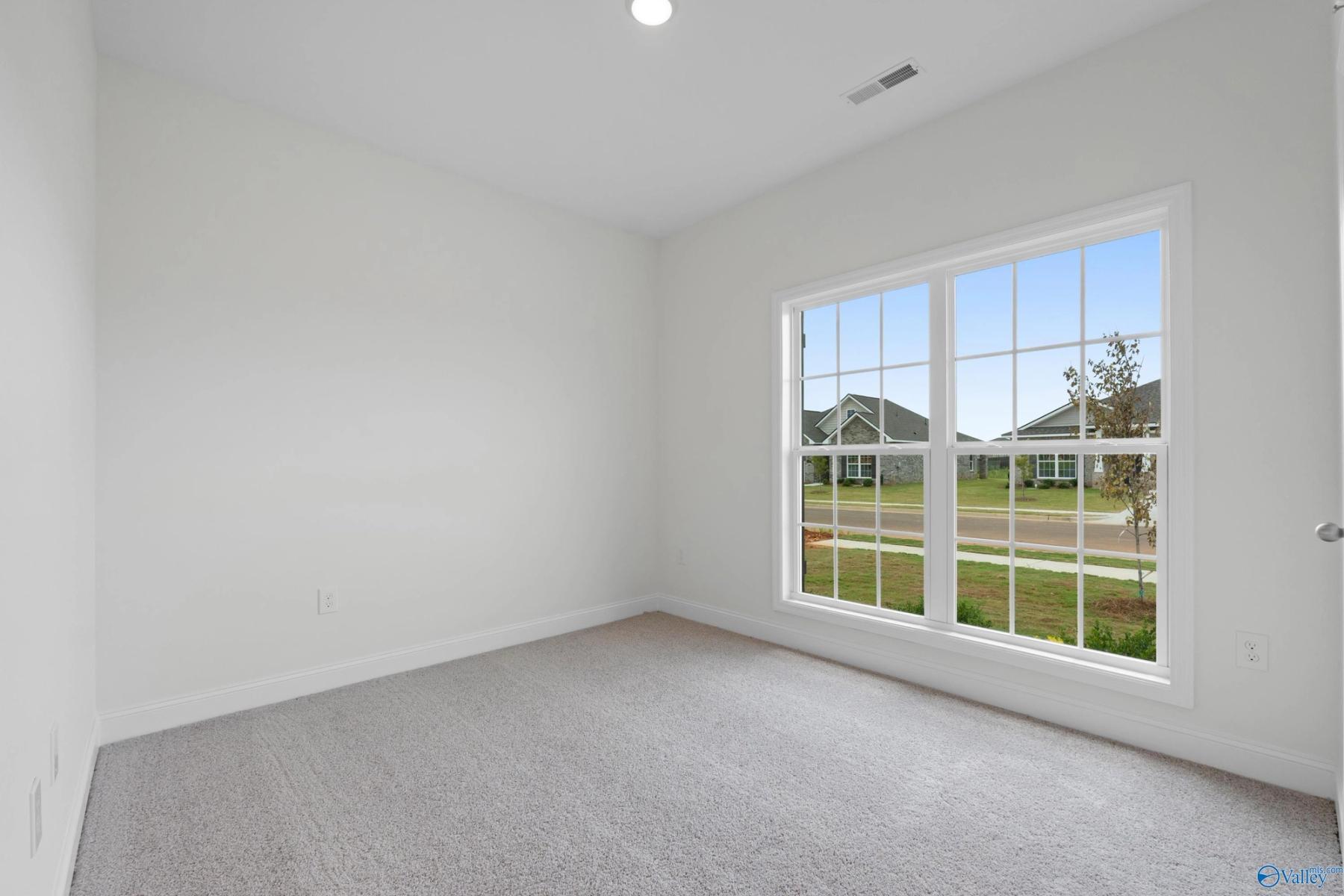 Image 5 of Davidson Homes' New Home at 154 Heritage Lakes Boulevard