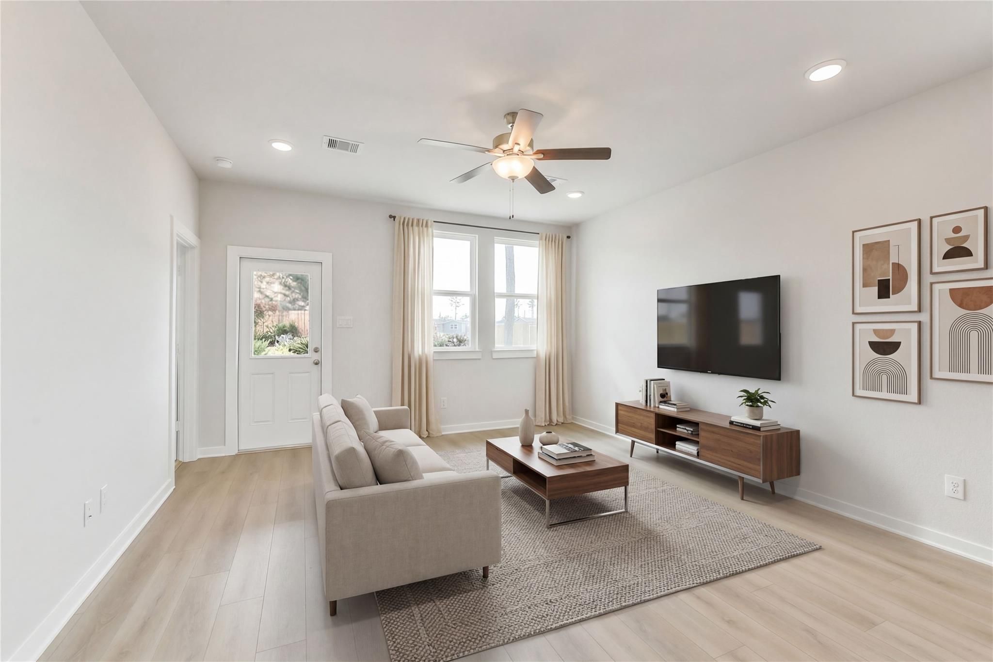 Image 3 of Davidson Homes' New Home at 11874 Brunel Drive