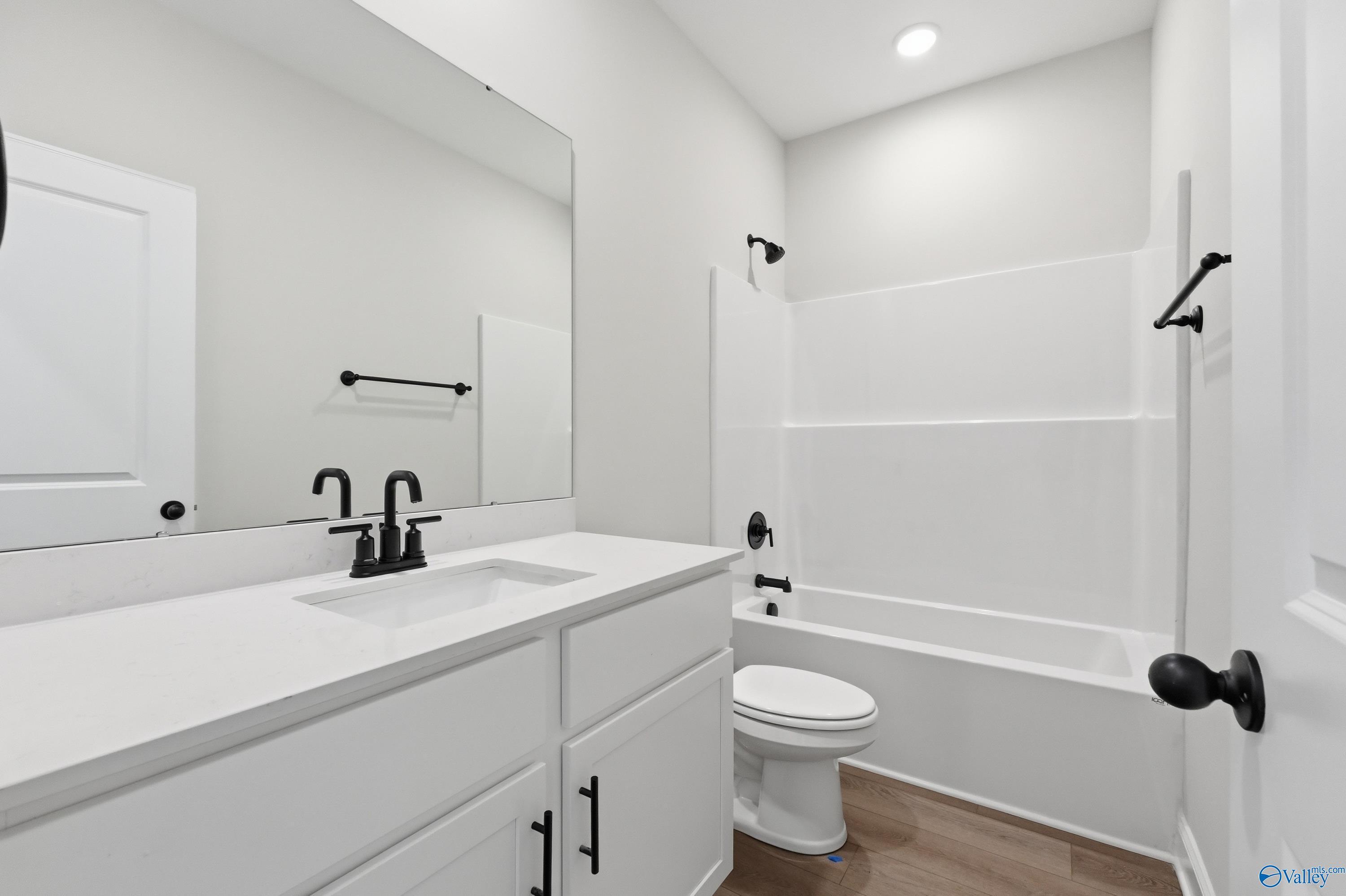 Image 18 of Davidson Homes' New Home at 114 Plum Tree Lane
