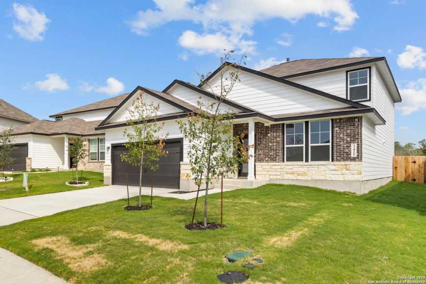 Image 3 of Davidson Homes' New Home at 3421 Meteor Night