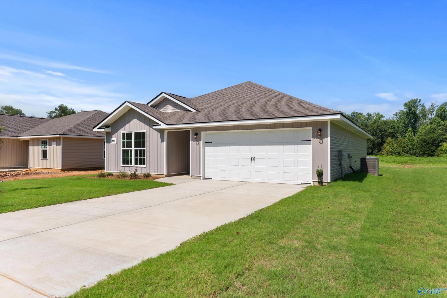 Image 2 of Davidson Homes' New Home at 118 Fuller Drive