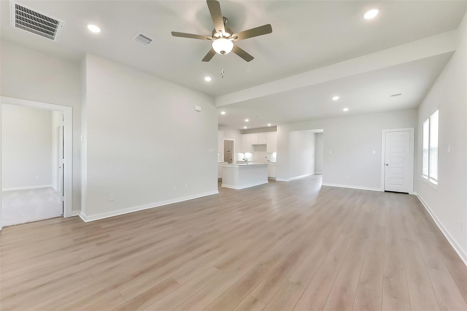 Image 9 of Davidson Homes' New Home at 83 Leon Way