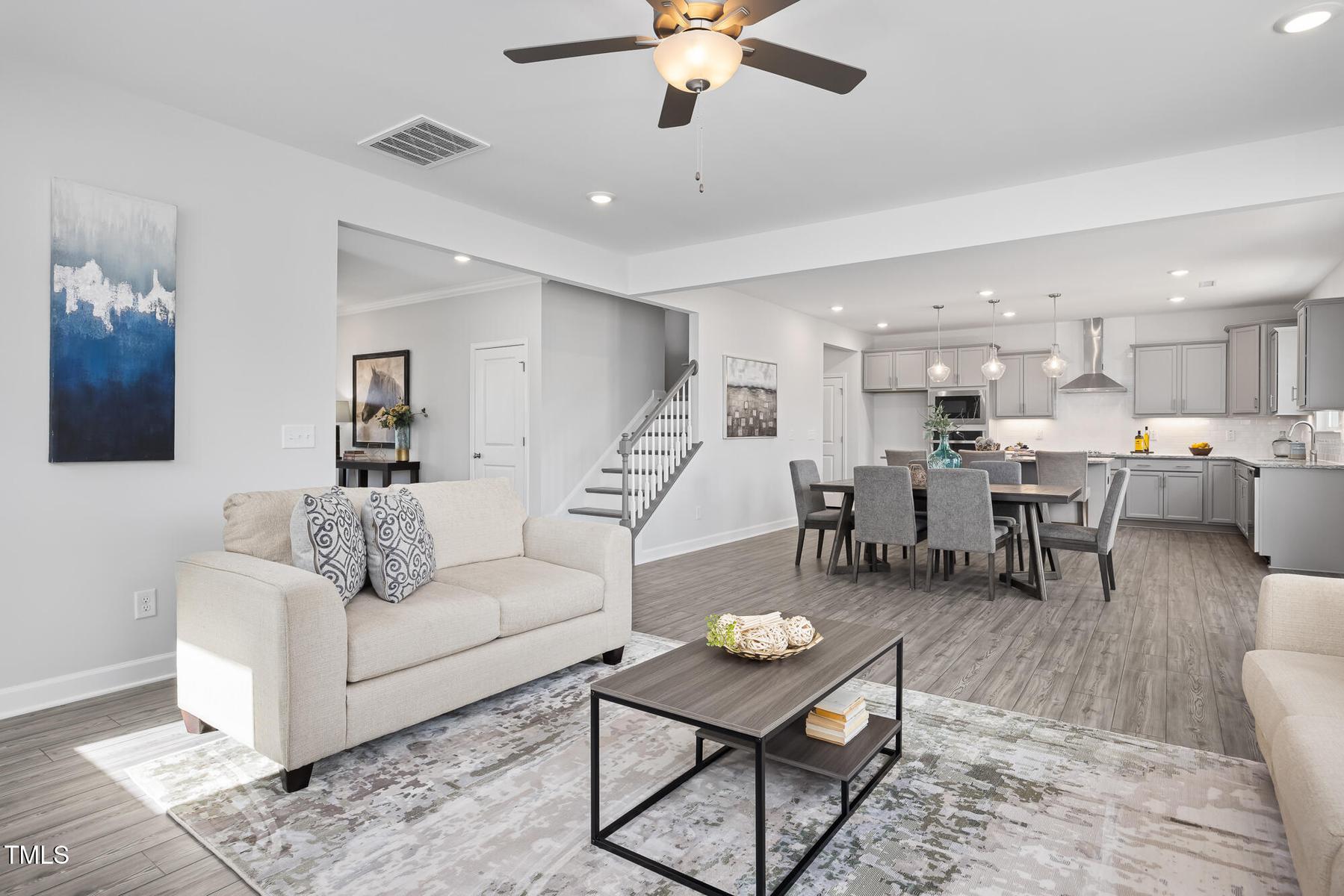 Image 9 of Davidson Homes' New Home at 456 Golden Dragonfly Street