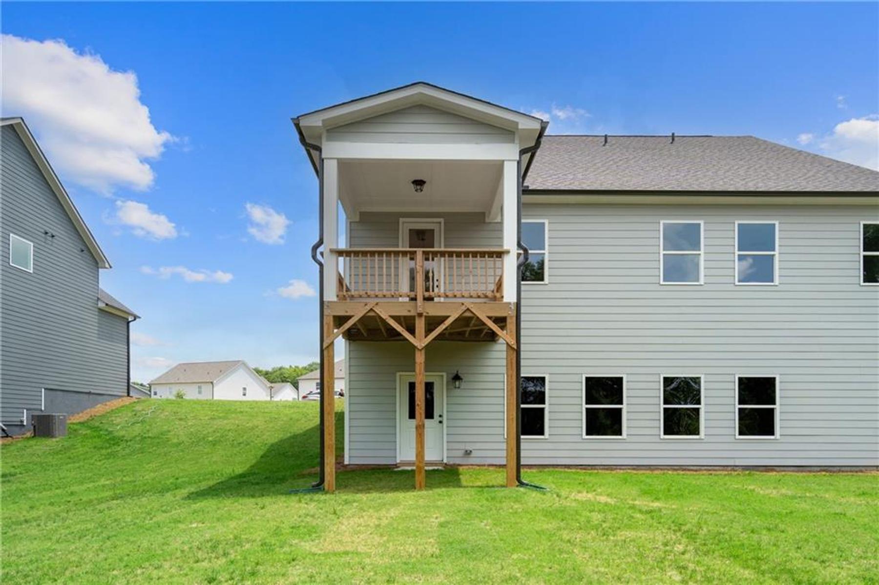Image 37 of Davidson Homes' New Home at 670 Grand Wehunt Drive