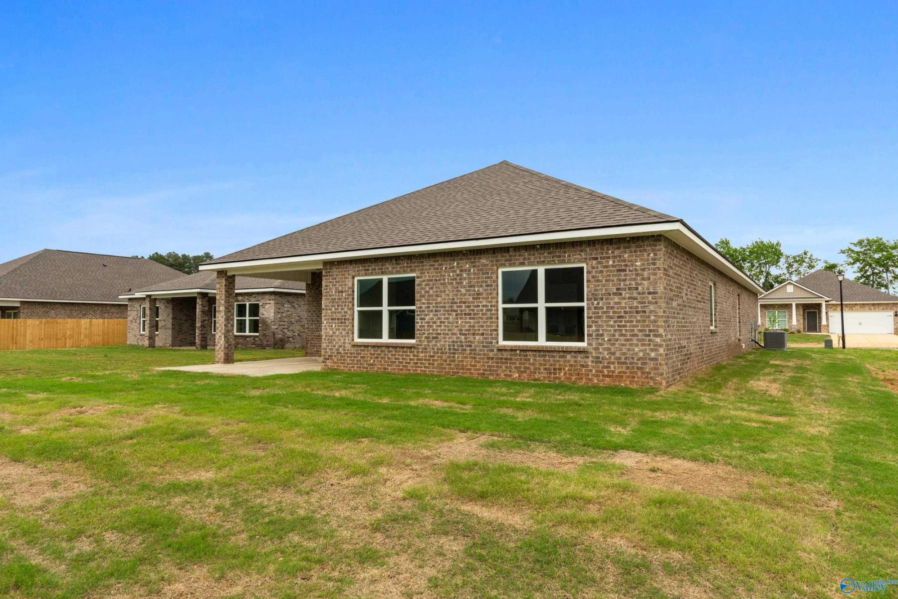Image 25 of Davidson Homes' New Home at 140 Ivy Vine Drive