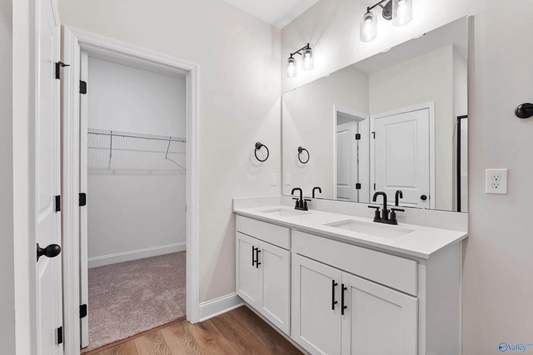 Image 21 of Davidson Homes' New Home at 305 Keller Drive