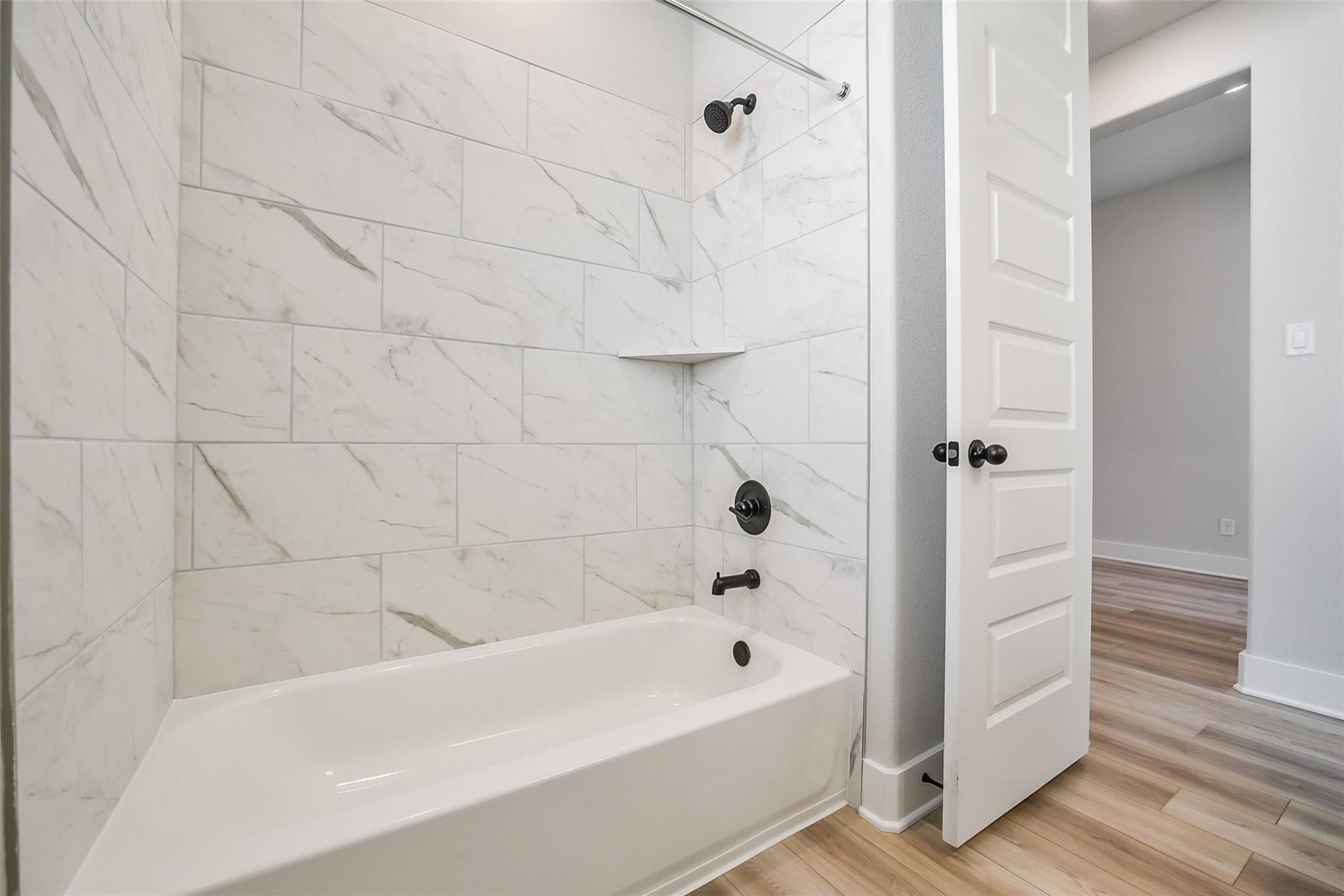 Image 12 of Davidson Homes' New Home at 1831 Tioga View Drive