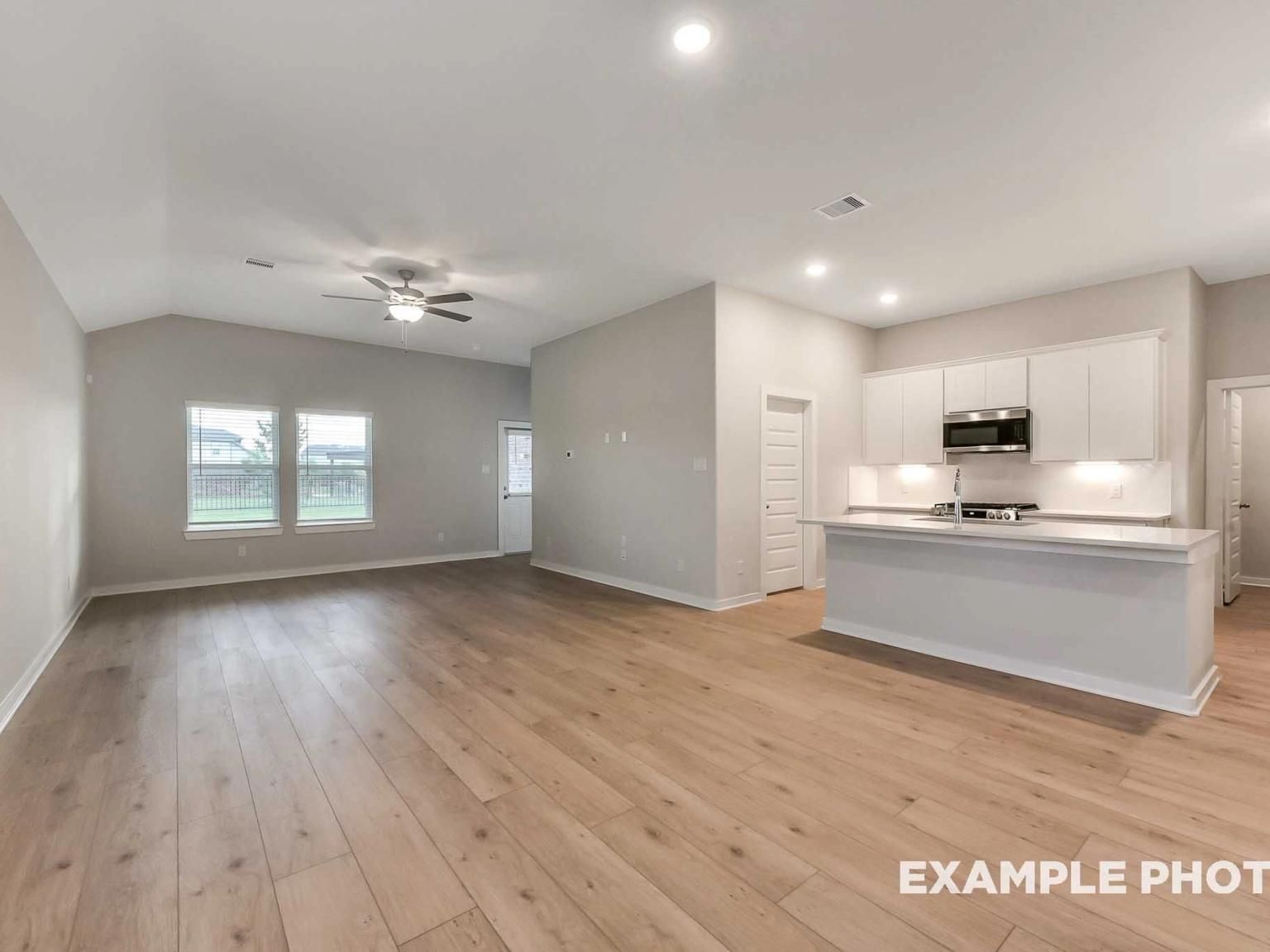 Image 2 of Davidson Homes' New Home at 247 Southern Sound Drive