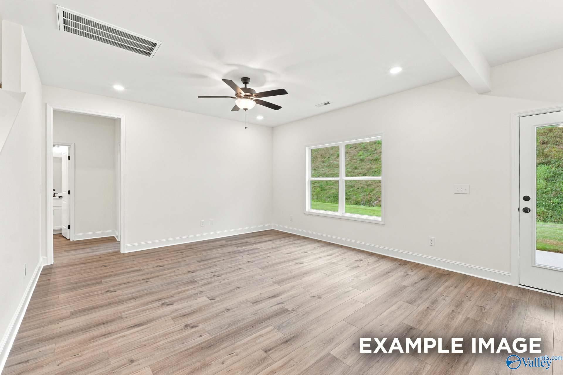 Image 15 of Davidson Homes' New Home at 126 Berry Cove Avenue
