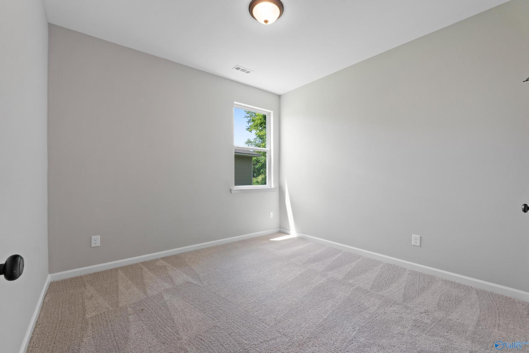Image 15 of Davidson Homes' New Home at 131 Plum Tree Lane