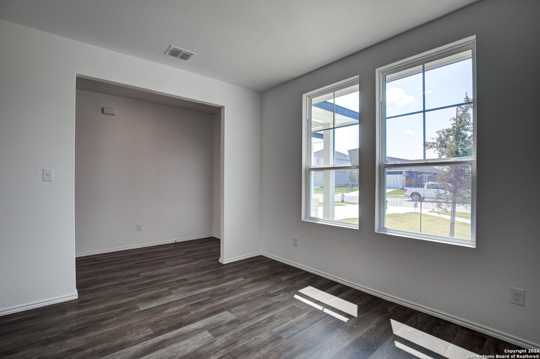 Image 7 of Davidson Homes' New Home at 208 Drew Circle