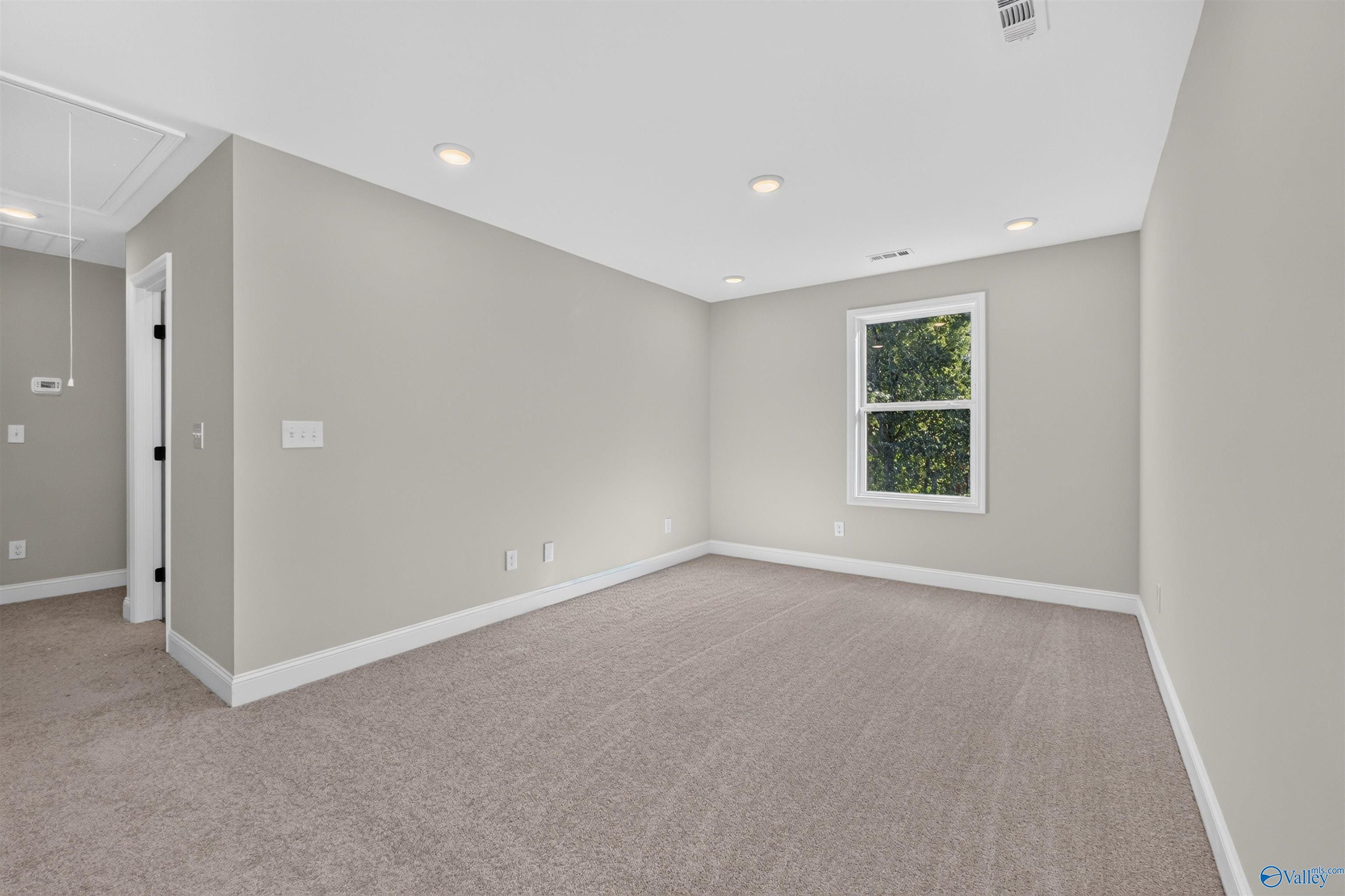 Image 18 of Davidson Homes' New Home at 38 Aurora Circle