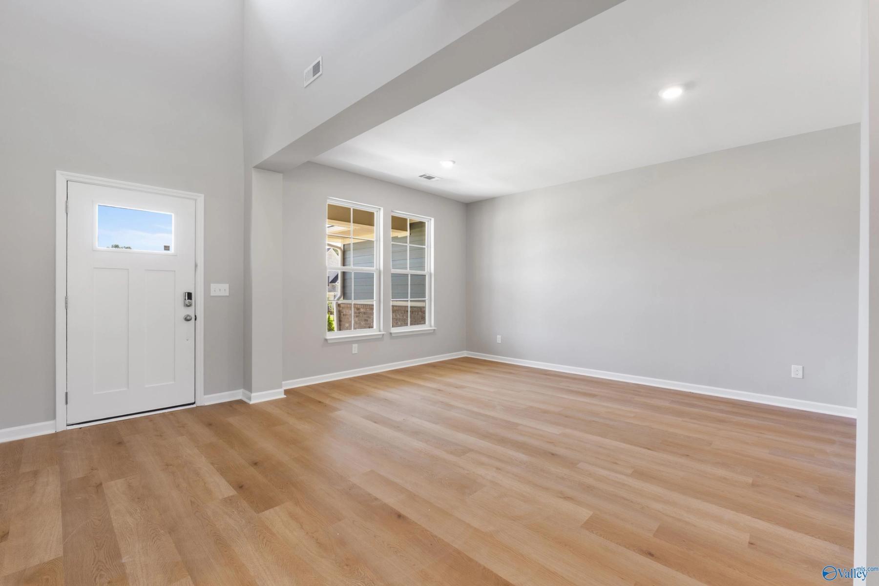 Image 7 of Davidson Homes' New Home at 314 Merrydale Dr