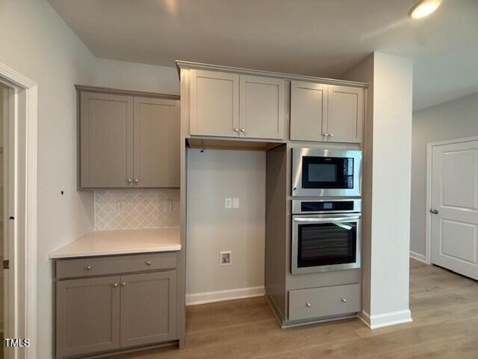 Image 3 of Davidson Homes' New Home at 301 Gregory Village Drive