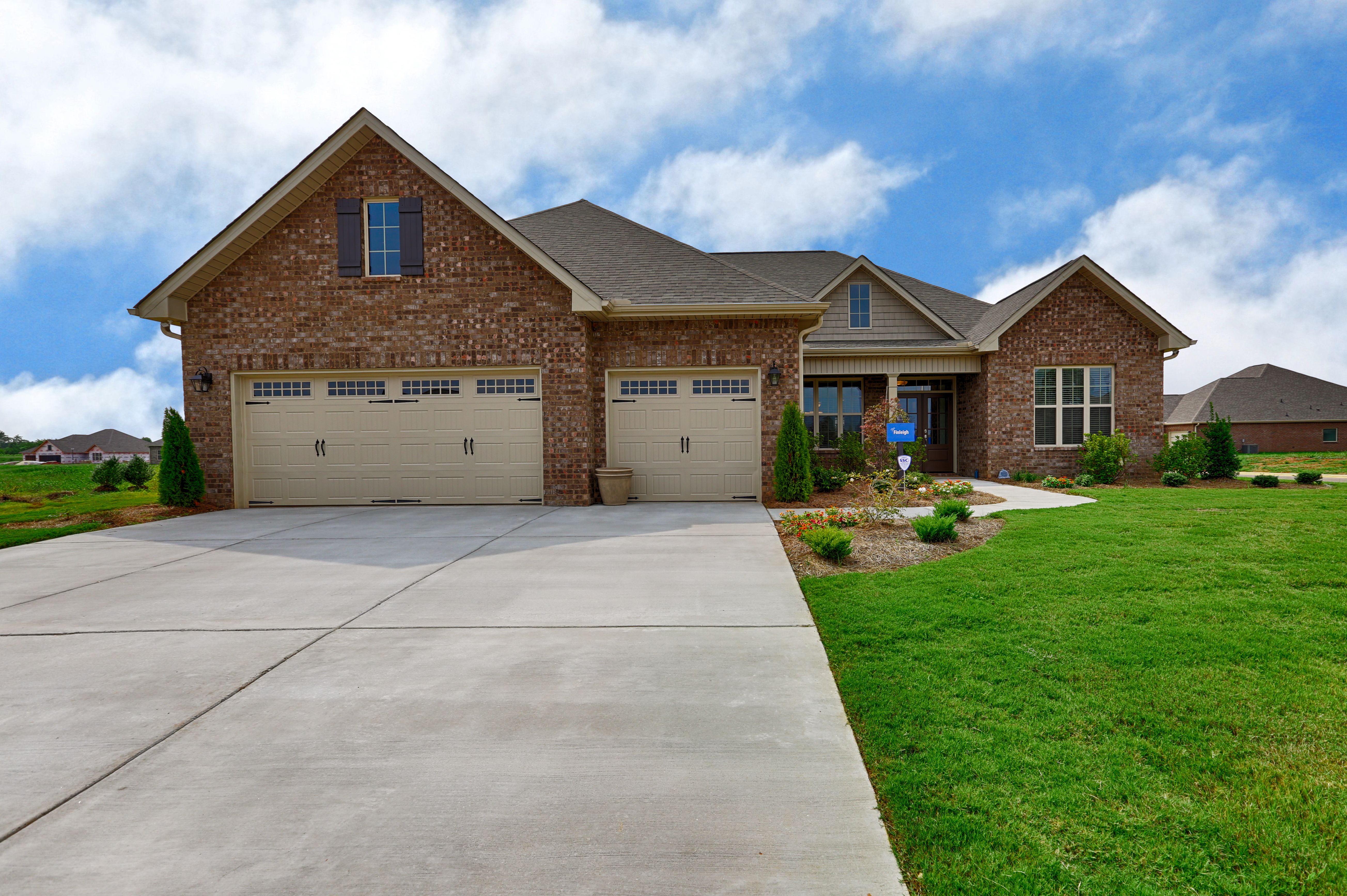 Discover Creekside New Homes in Harvest, AL