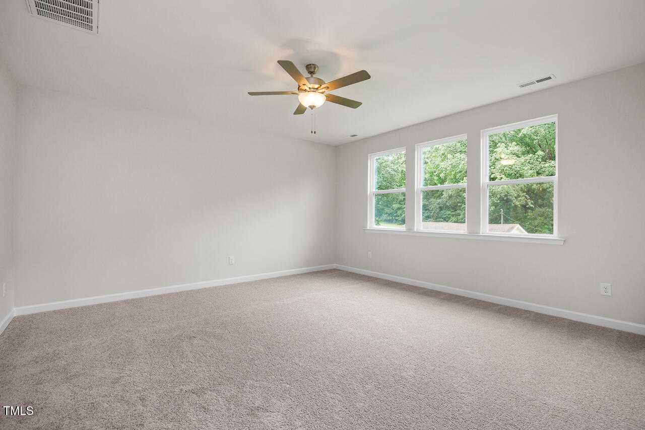 Image 26 of Davidson Homes' New Home at 448 Golden Dragonfly Street