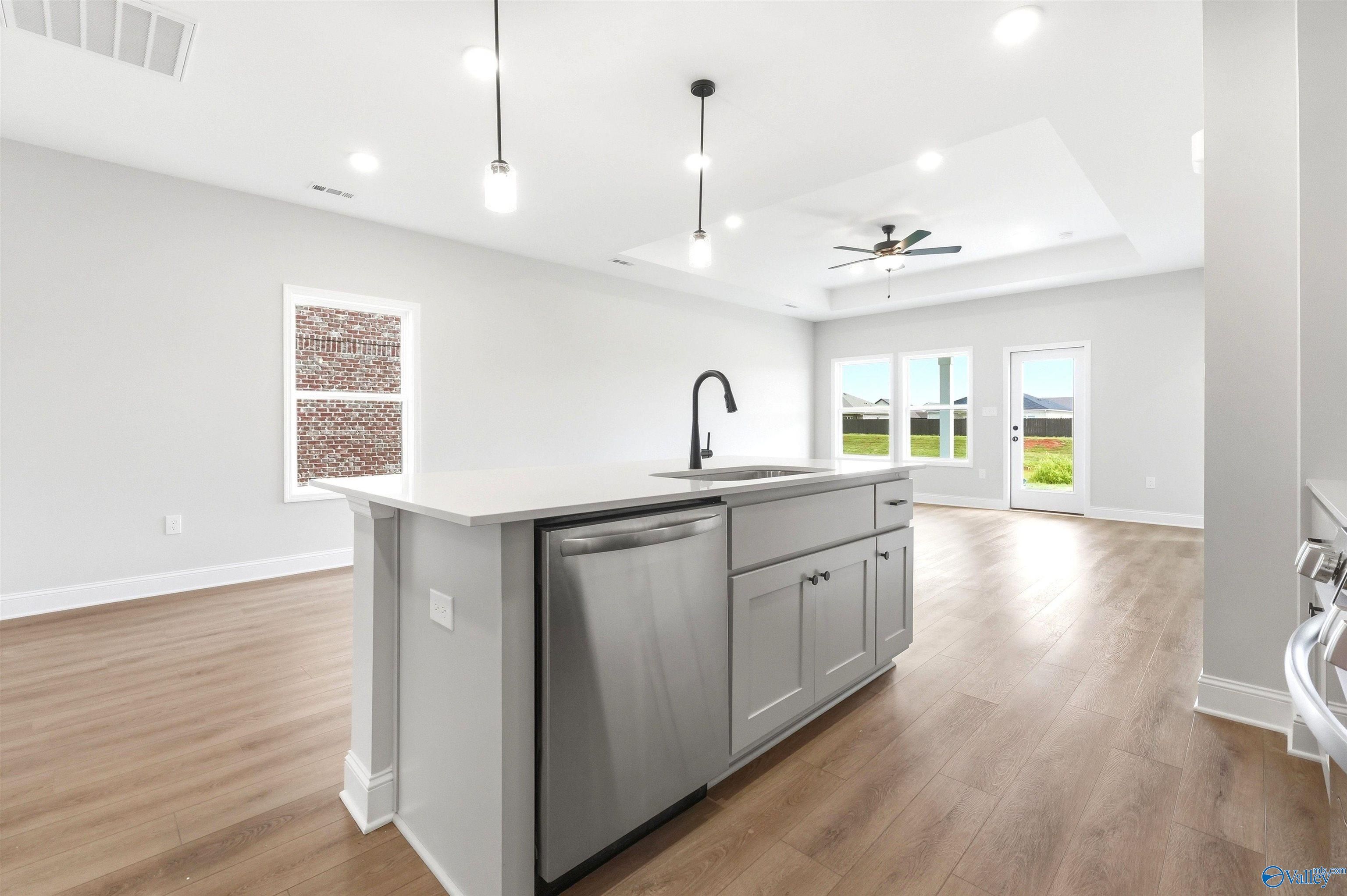 Image 3 of Davidson Homes' New Home at 160 Aurora Circle