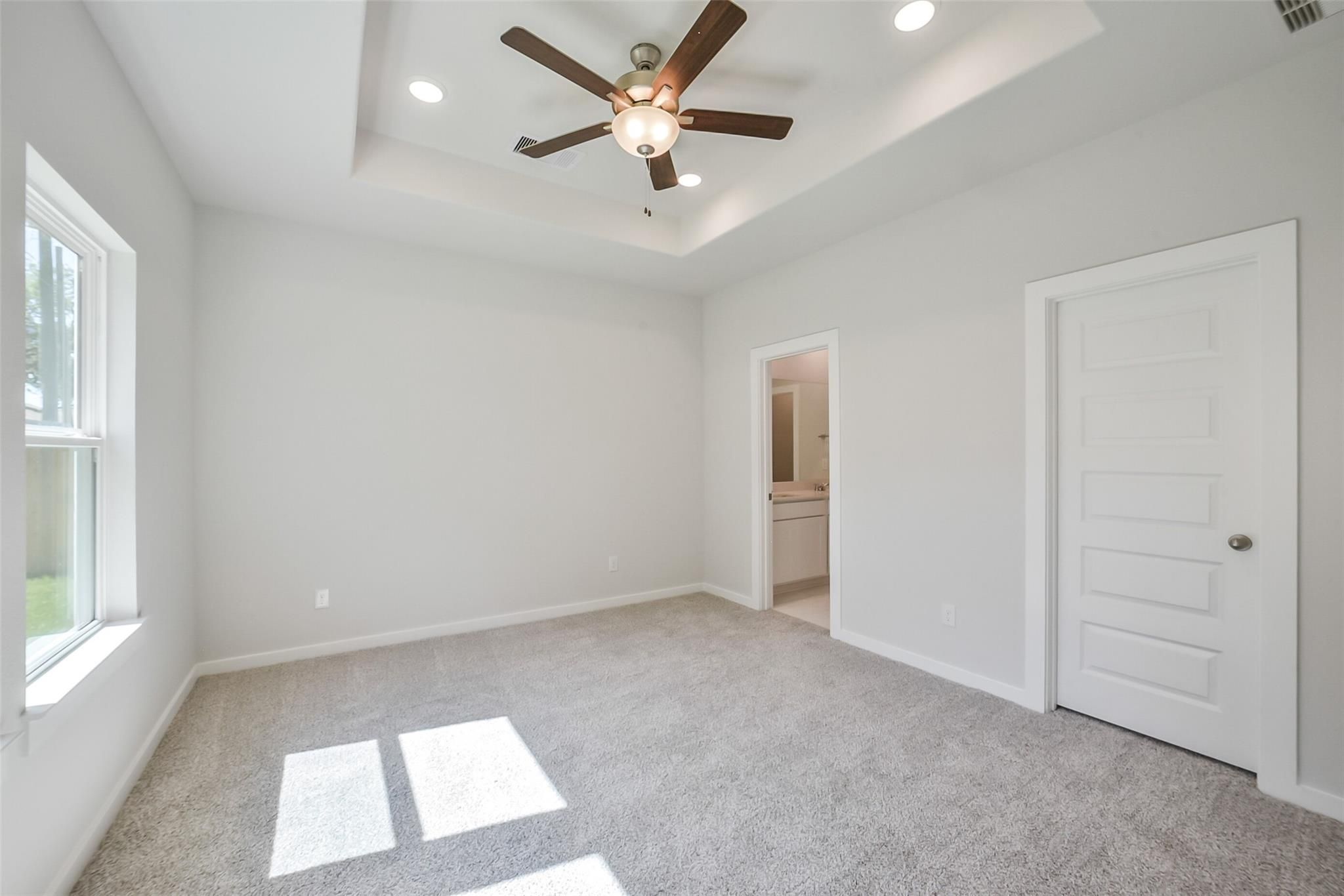 Image 18 of Davidson Homes' New Home at 240 Harlingen Drive
