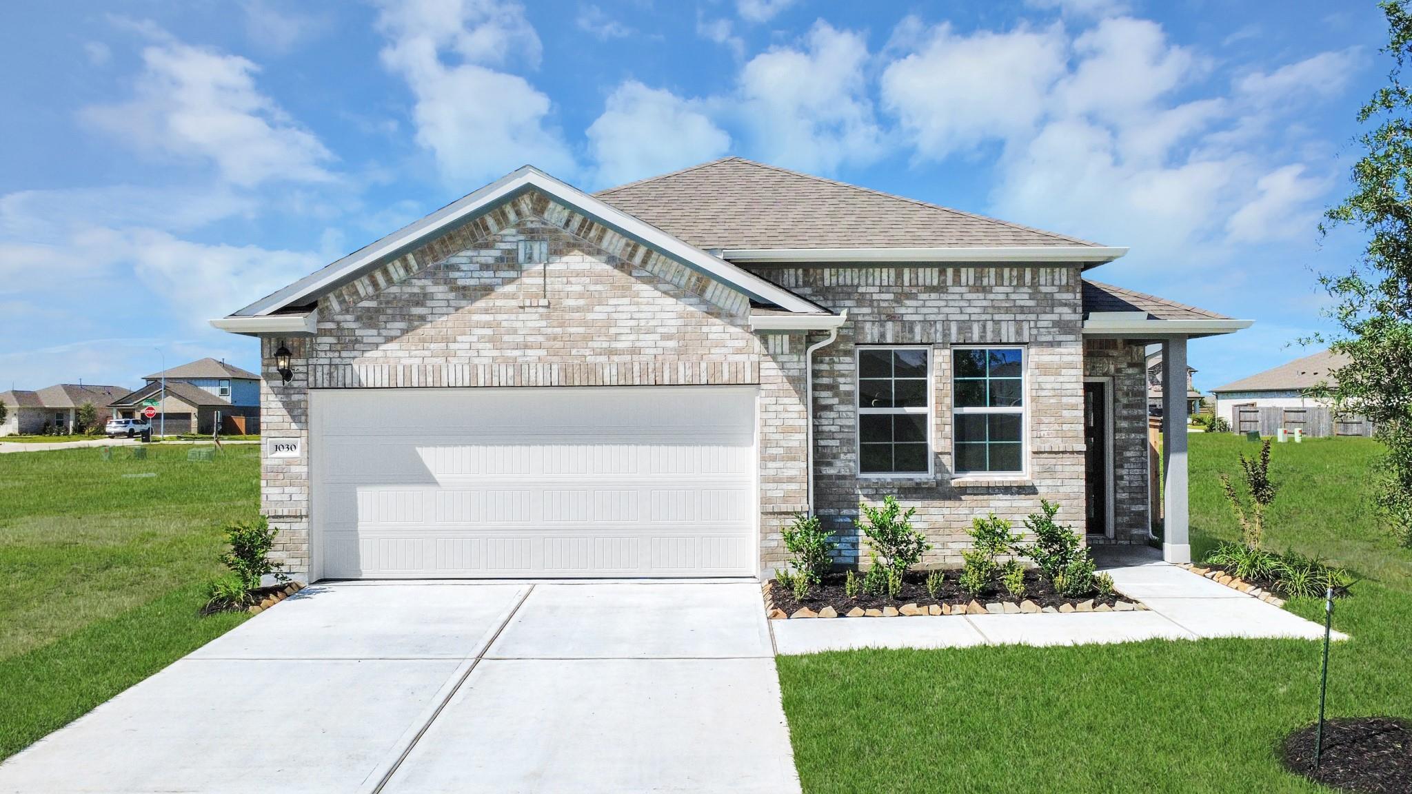 Exterior view of Davidson Homes' New Home at 1030 Arbor Drive