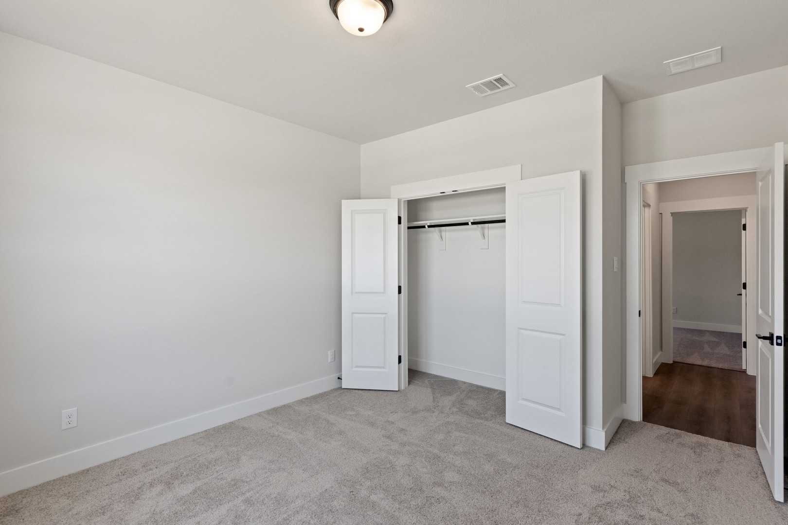 Image 22 of Davidson Homes' New Home at 214 Briarwood Drive