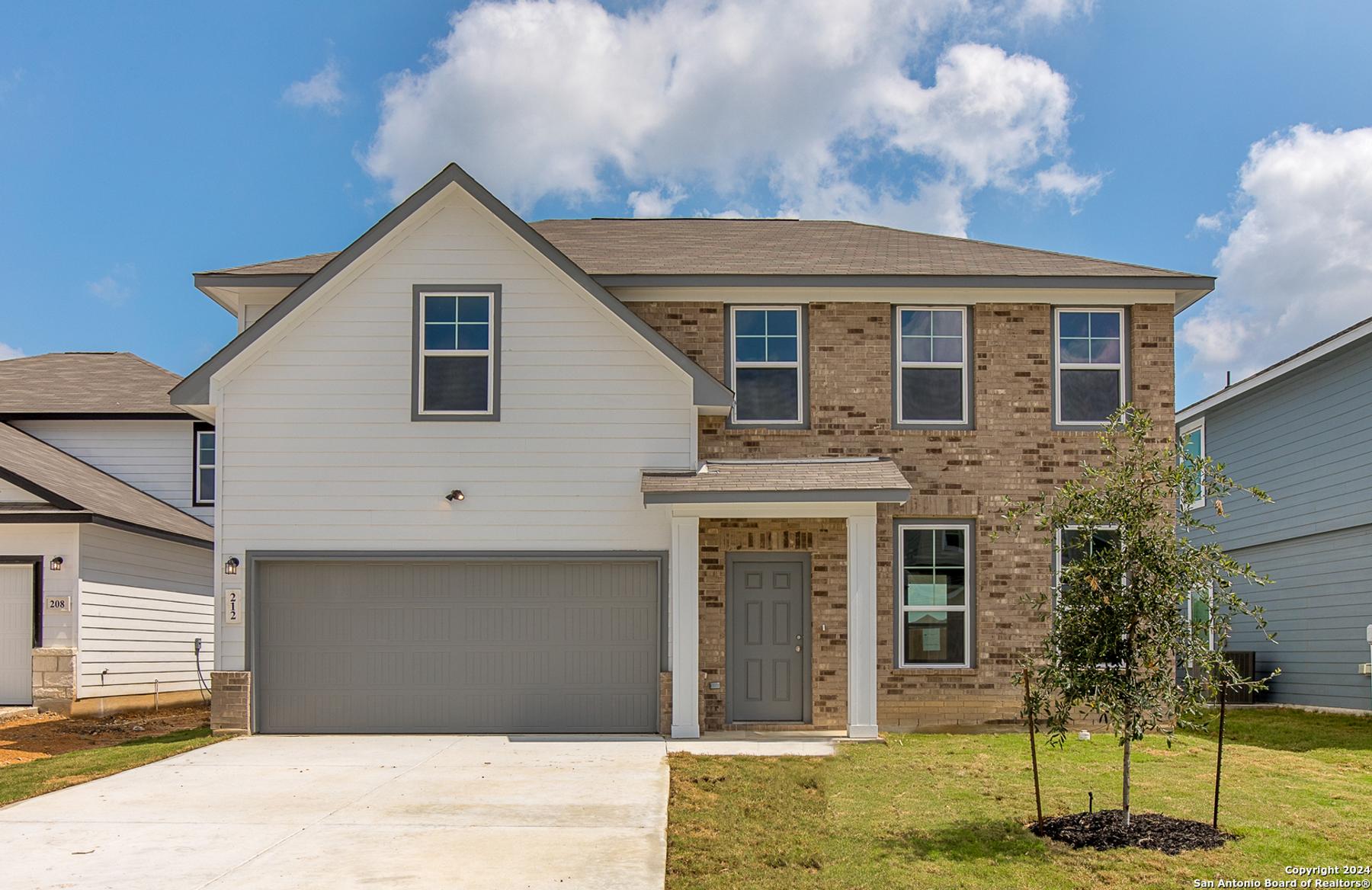 Image 1 of Davidson Homes' New Home at 304 Ivy Roads