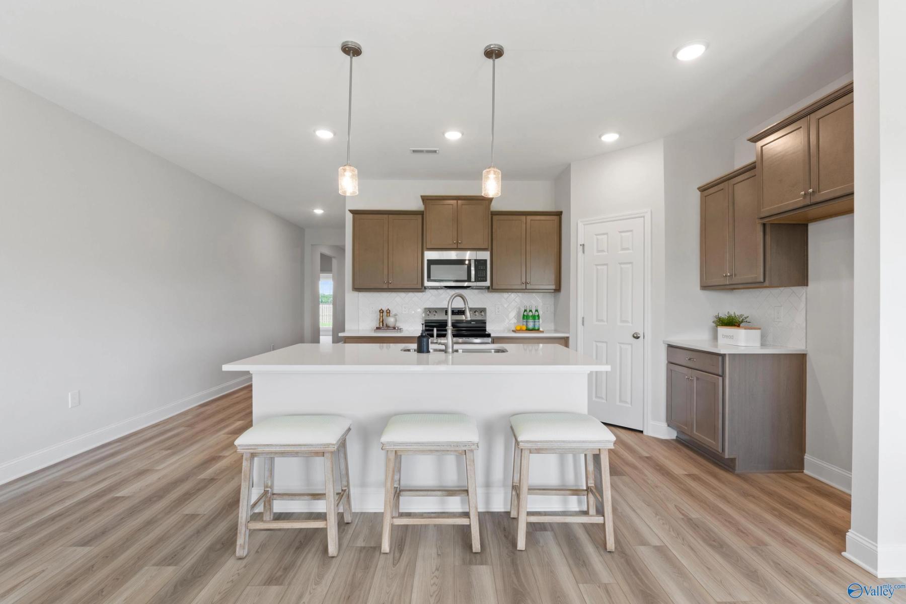 Image 7 of Davidson Homes' New Home at 146 Heritage Lakes Boulevard