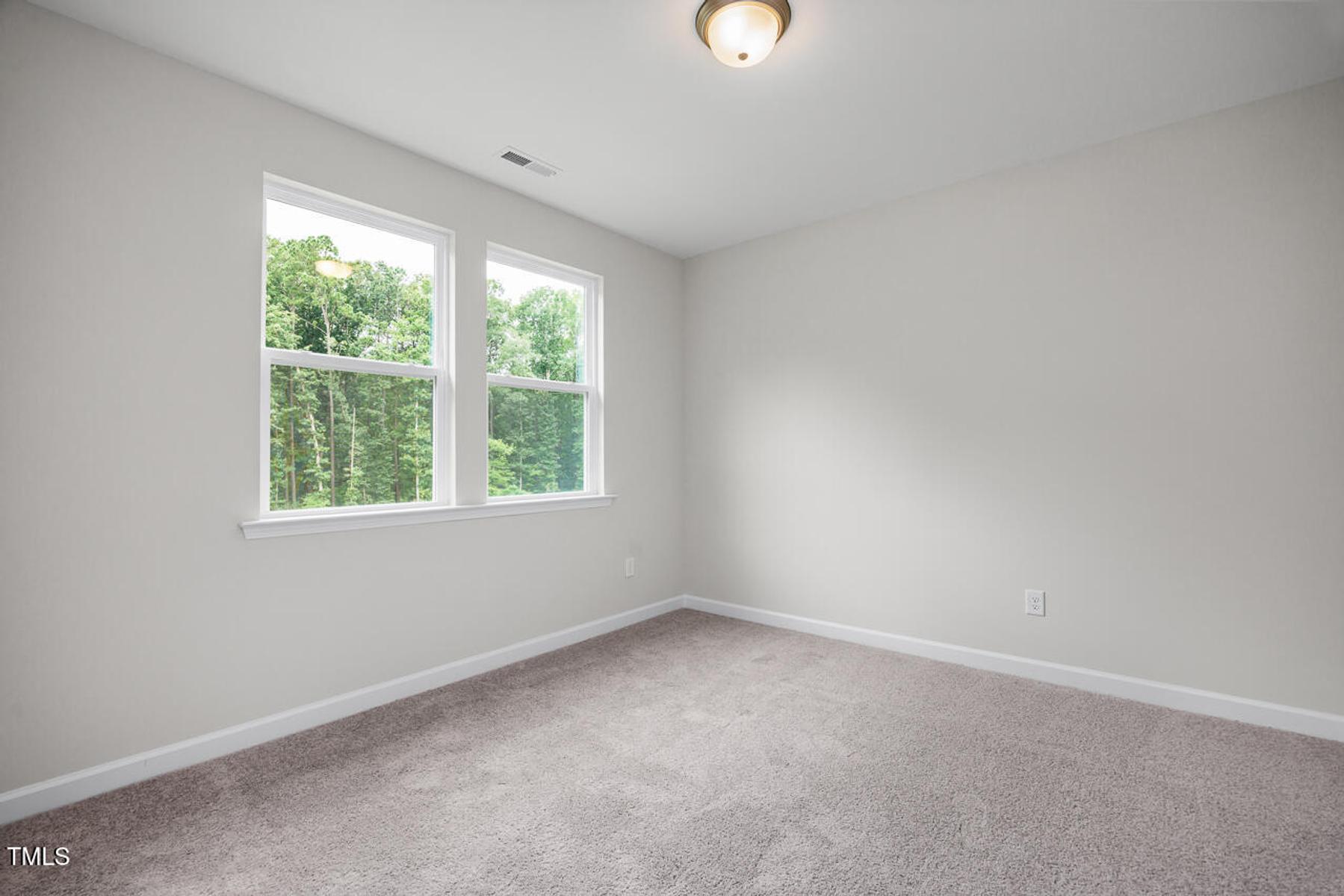 Image 24 of Davidson Homes' New Home at 448 Golden Dragonfly Street