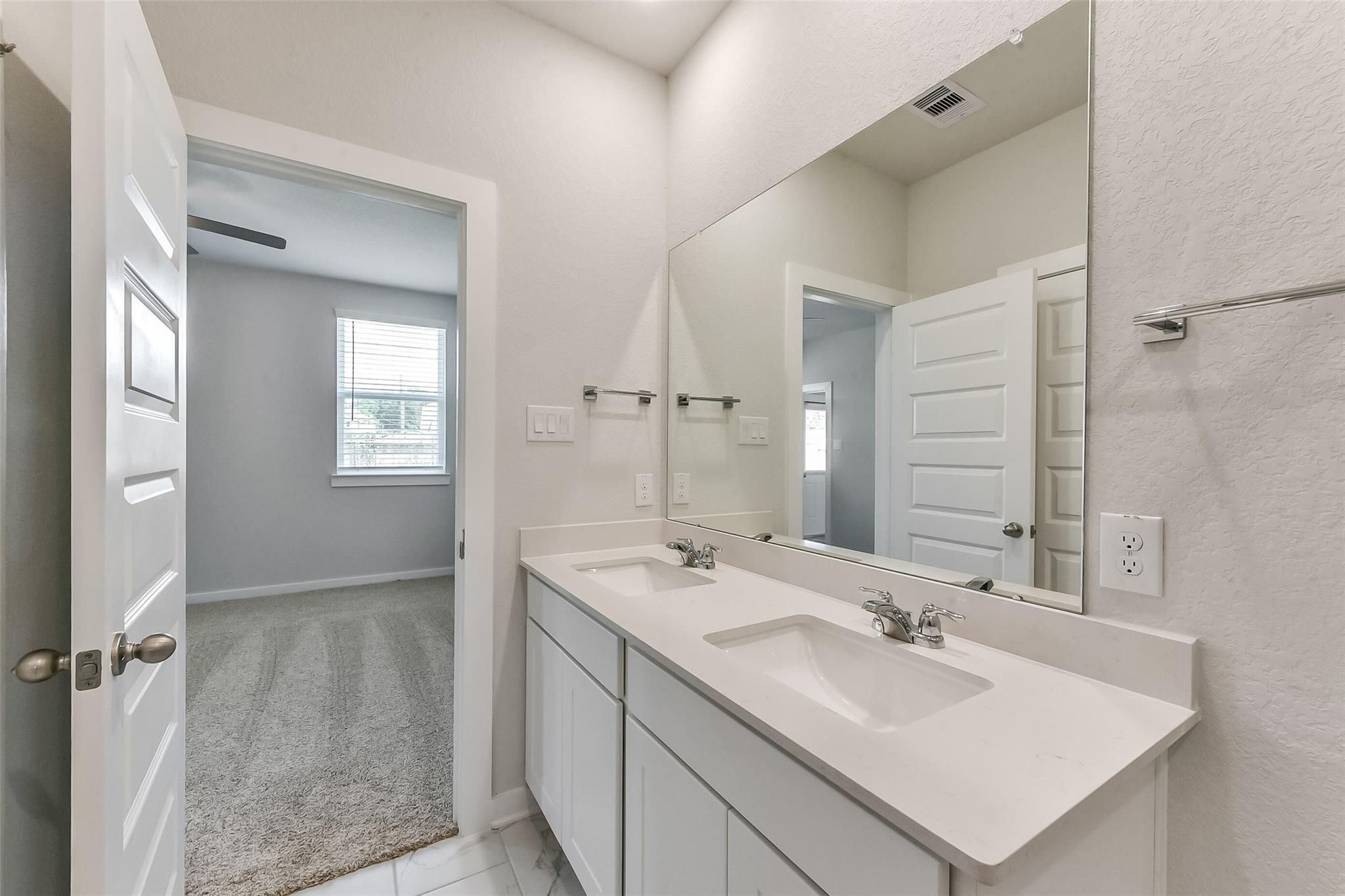 Image 19 of Davidson Homes' New Home at 10935 Independence Road