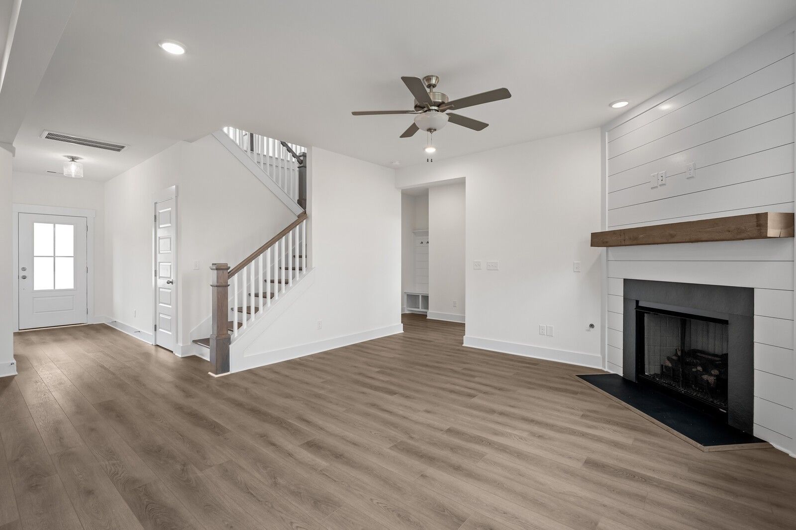 Image 11 of Davidson Homes' New Home at 111 Rock Chimney Rd