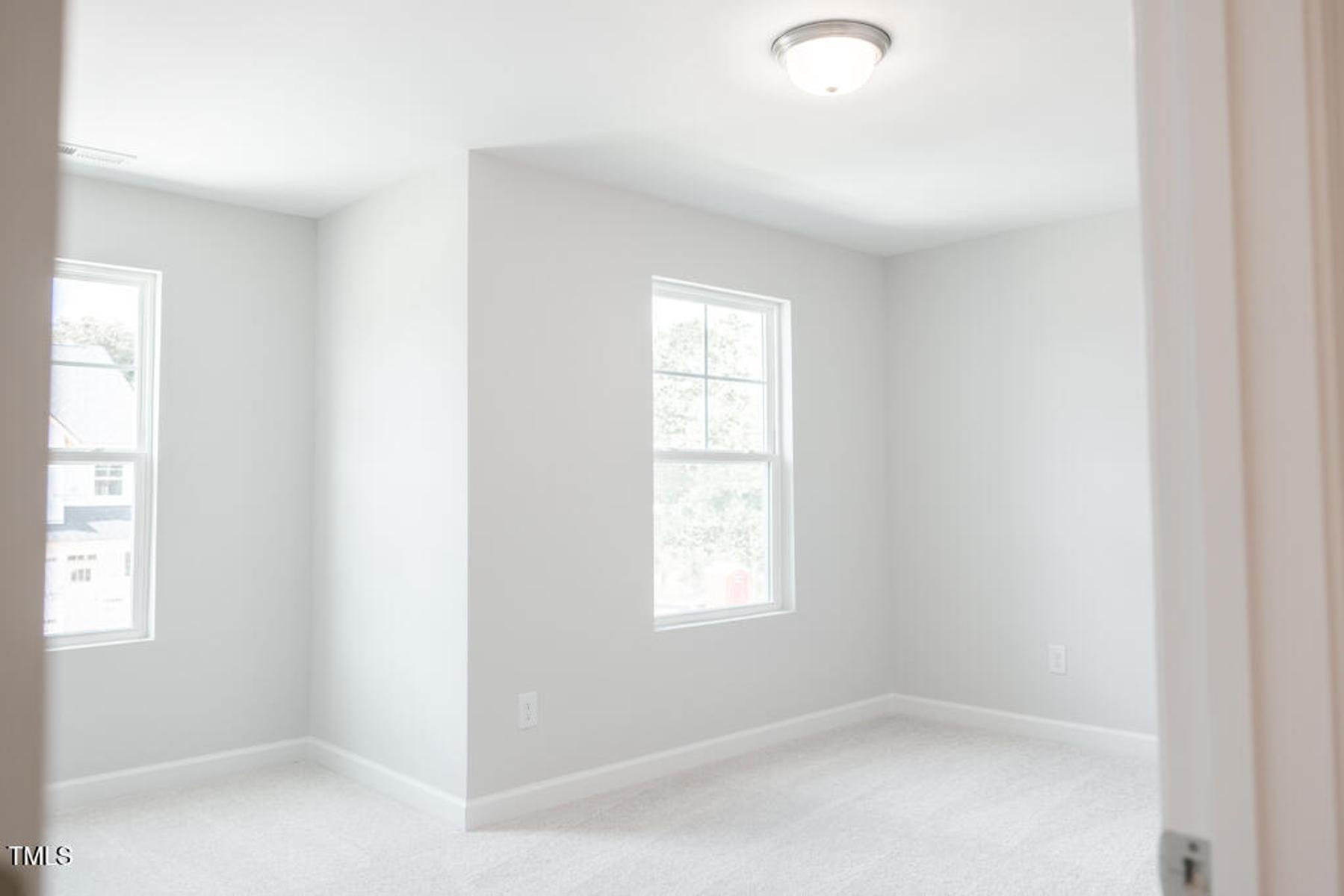 Image 27 of Davidson Homes' New Home at 277 Gregory Village Drive