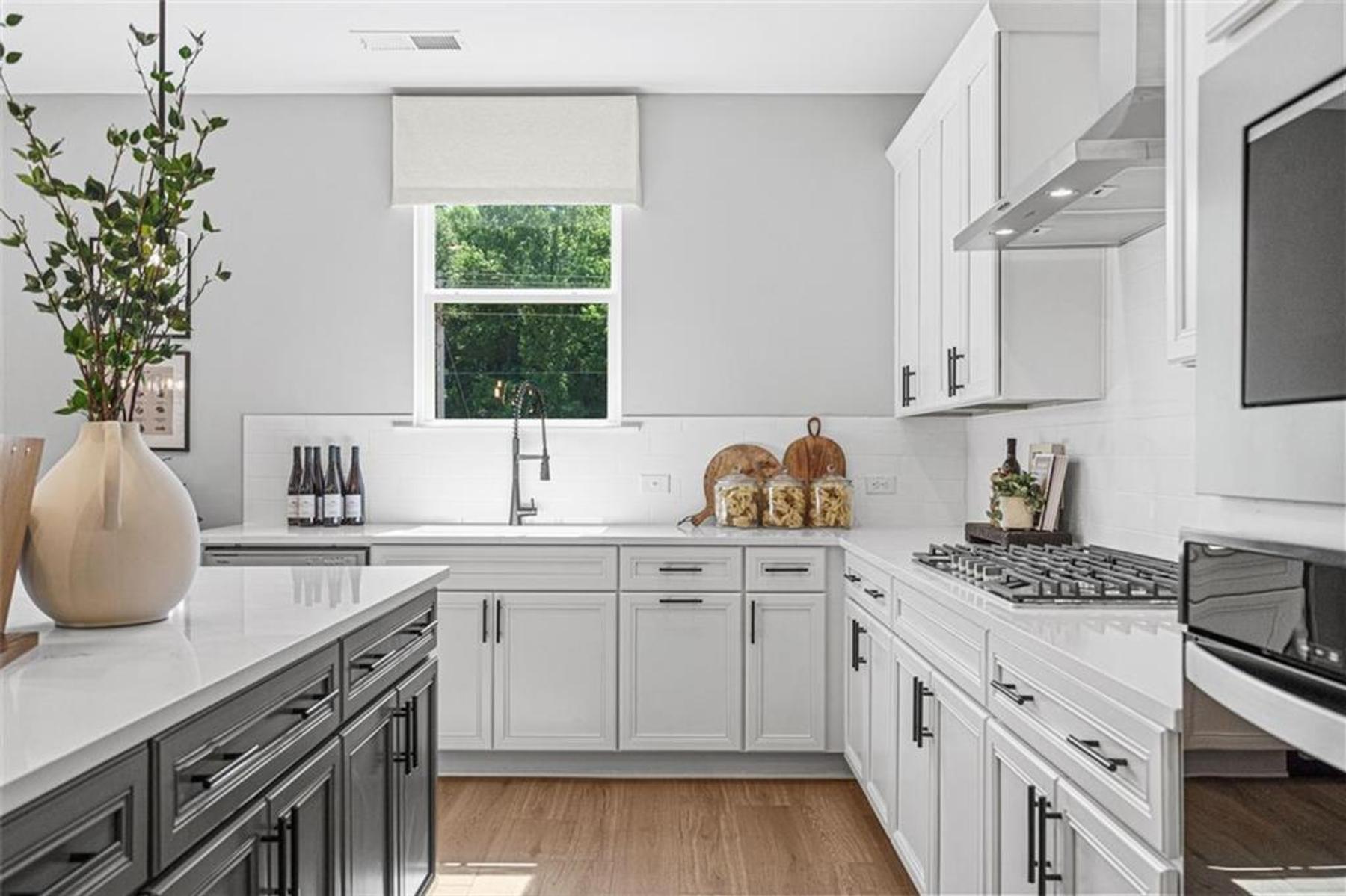 Image 21 of Davidson Homes' New Home at 598 Grand Wehunt Drive