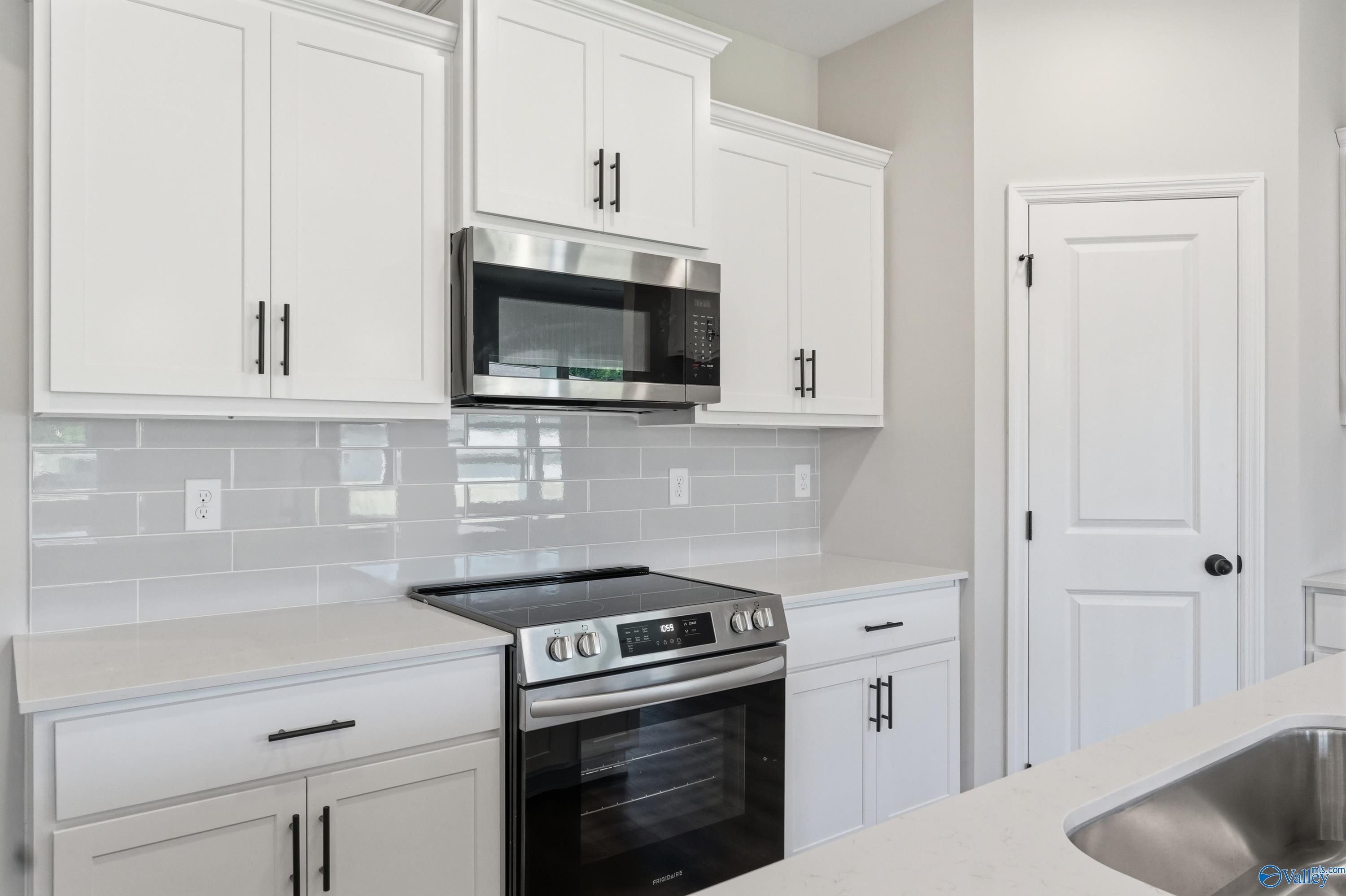 Image 8 of Davidson Homes' New Home at 114 Plum Tree Lane