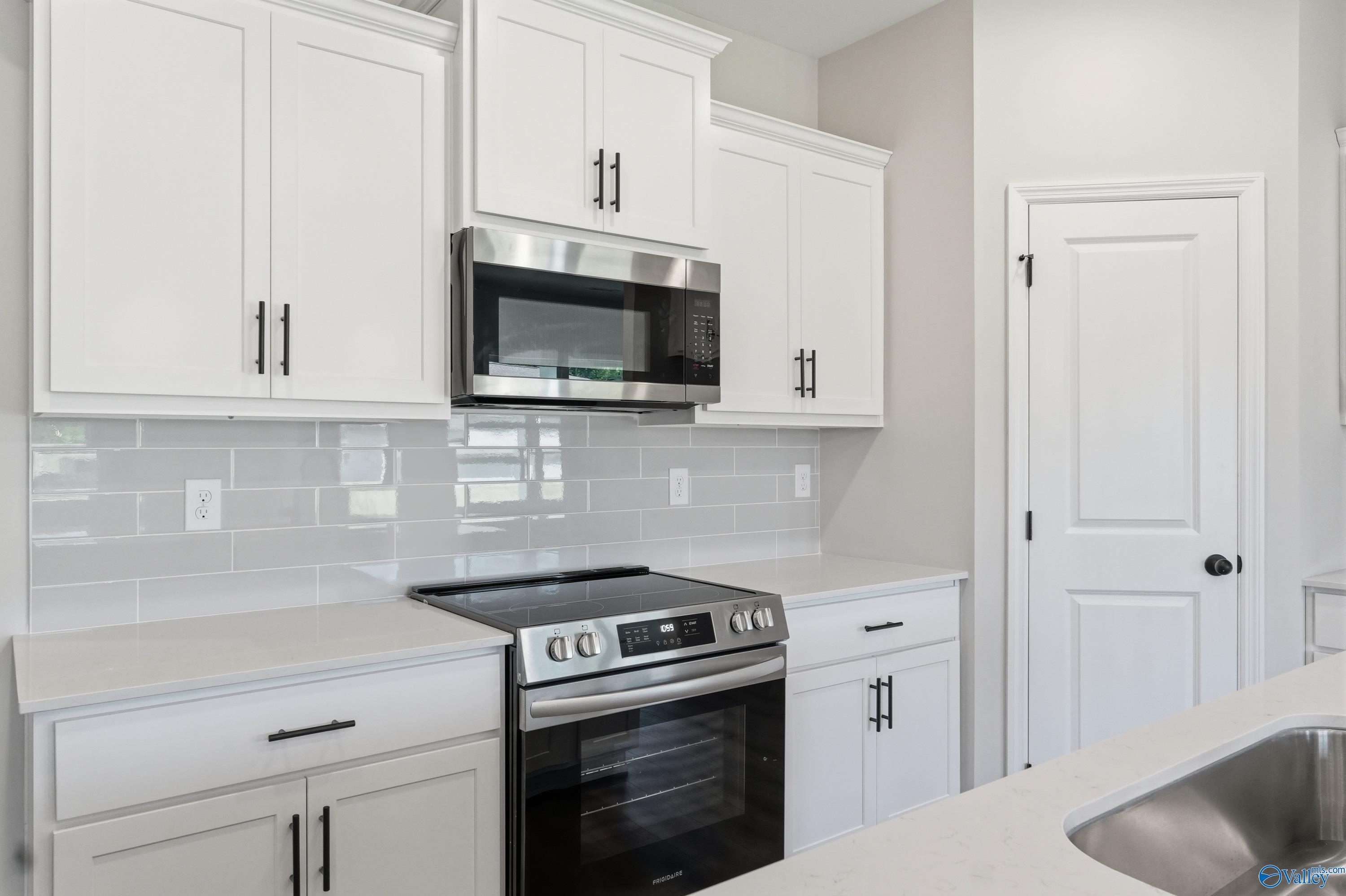 Image 8 of Davidson Homes' New Home at 114 Plum Tree Lane