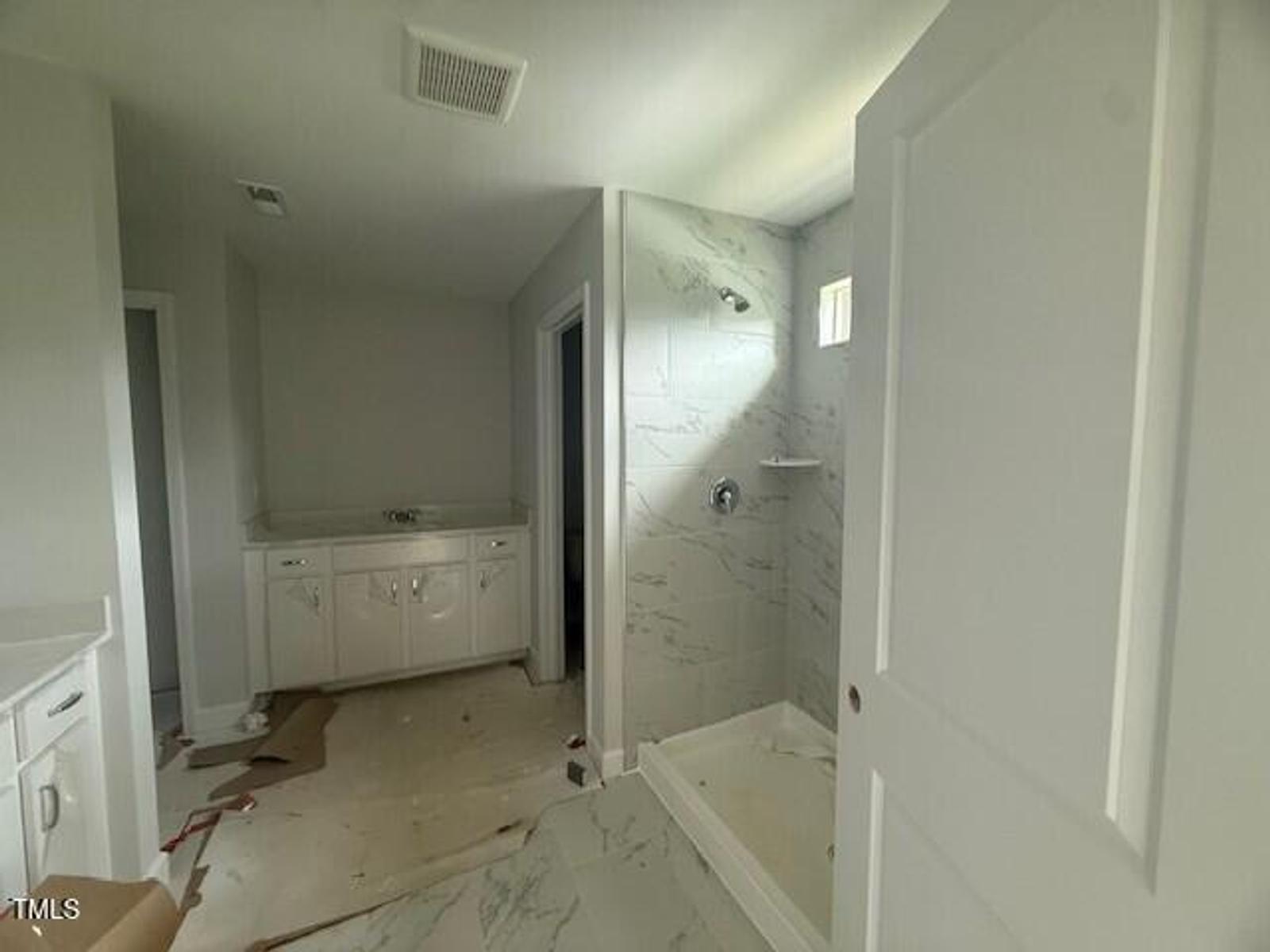 Image 9 of Davidson Homes' New Home at 268 Gregory Vlg Drive