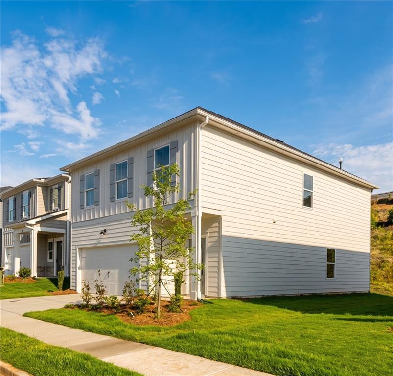 Image 2 of Davidson Homes' New Home at 228 Black Walnut Way