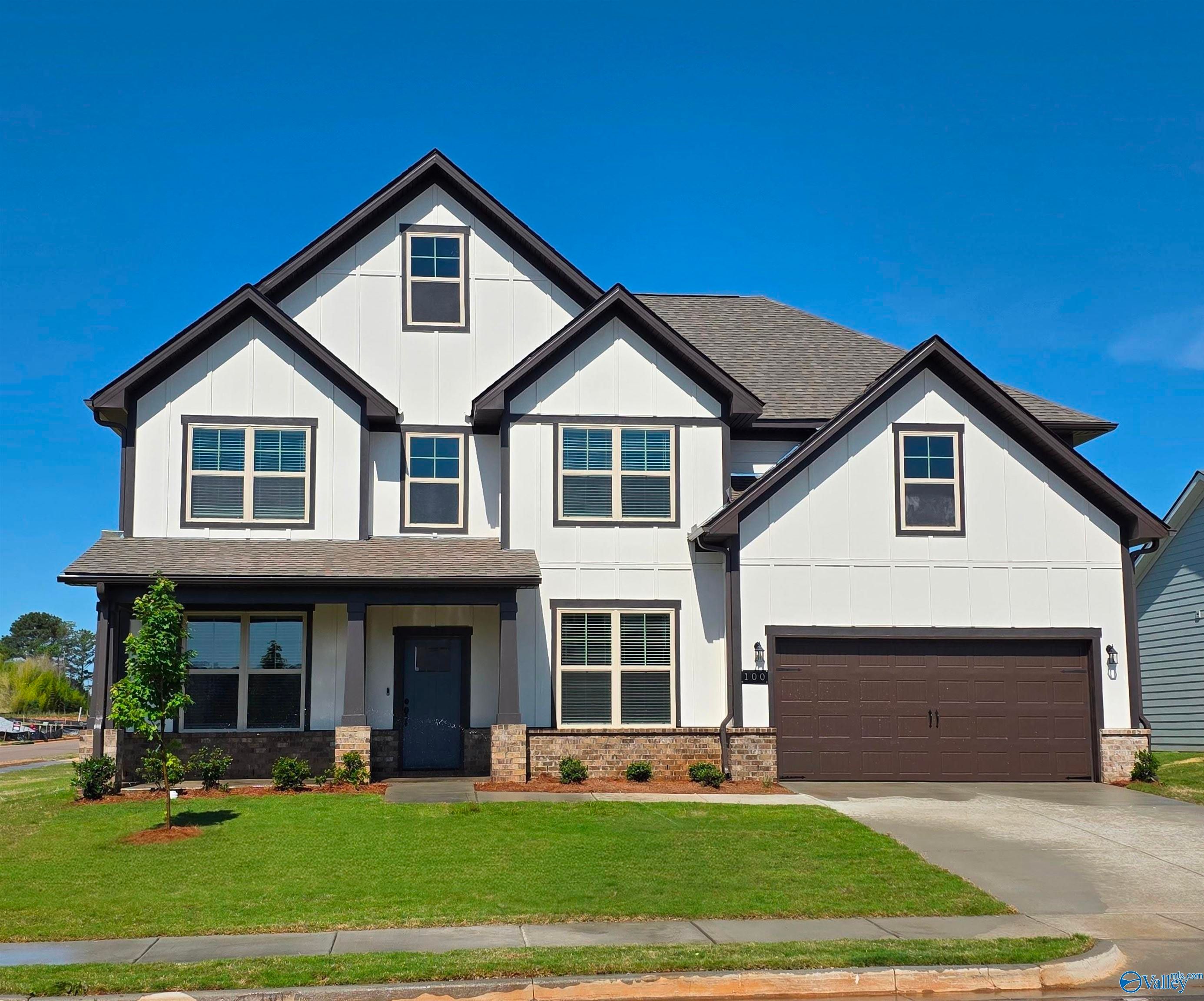 Two-story 5-bedroom Davidson Homes Madison D floor plan with 2-car garage in Evergreen Mill, Madison, Alabama.