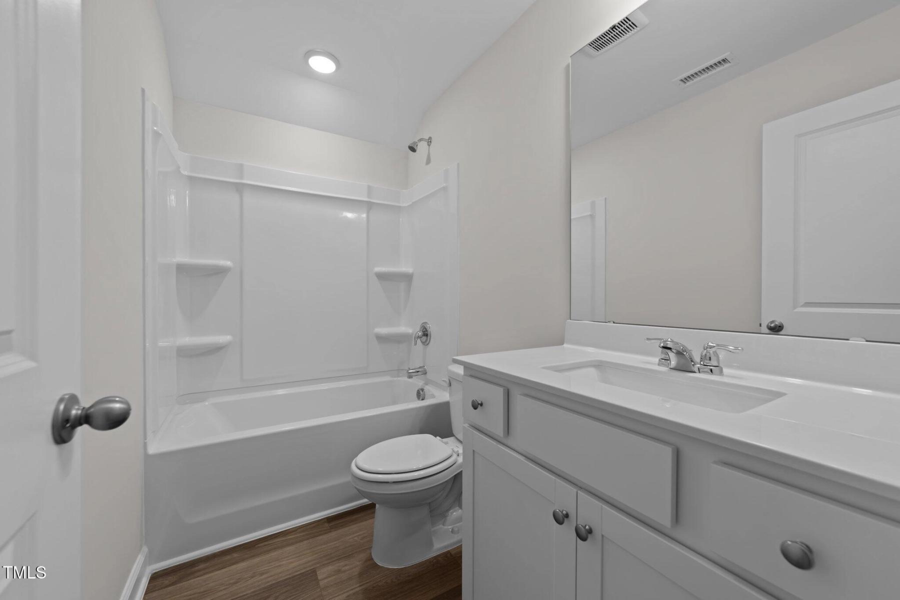 Image 36 of Davidson Homes' New Home at 432 Golden Dragonfly Street