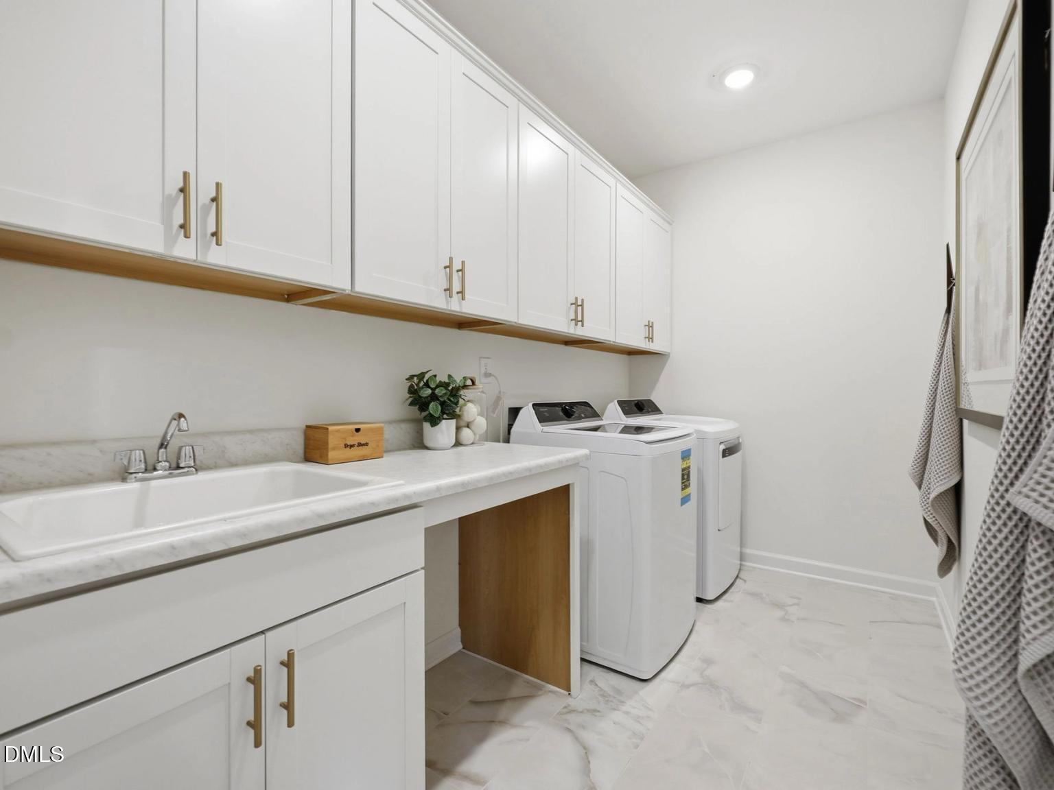 Image 24 of Davidson Homes' New Home at 820 Diana Victoria Court