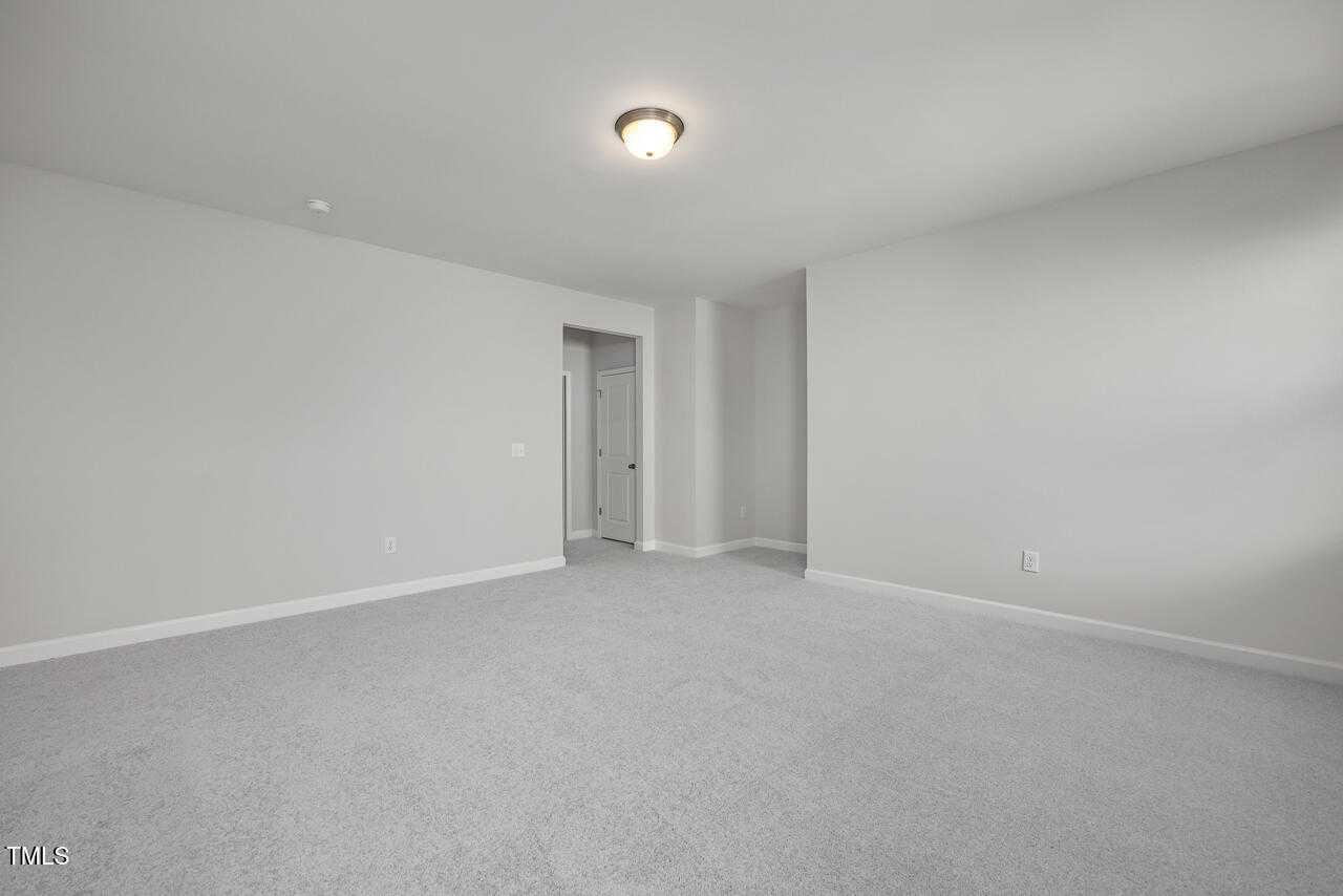 Image 18 of Davidson Homes' New Home at 436 Golden Dragonfly Street