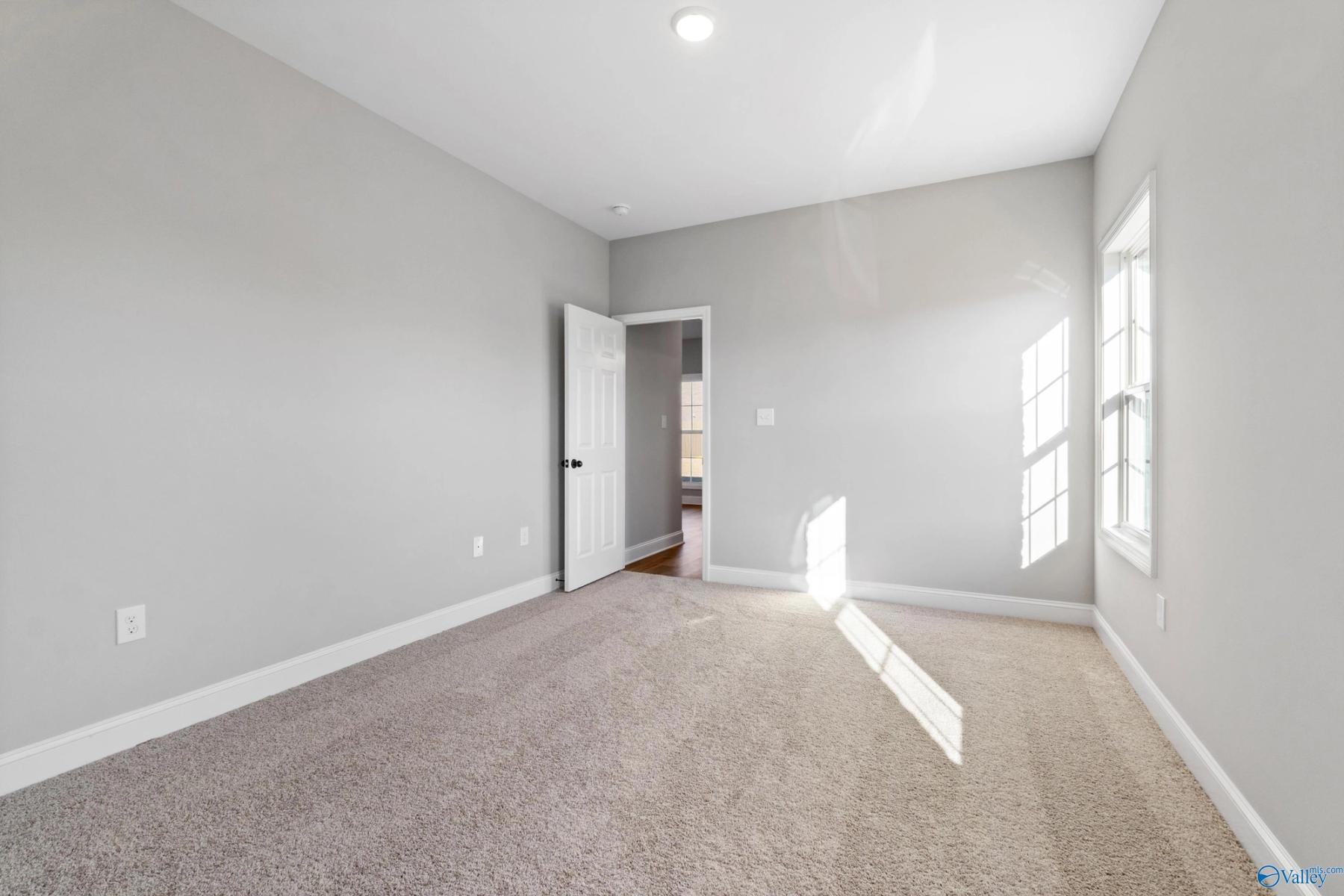 Image 14 of Davidson Homes' New Home at 107 Summer Creek Drive