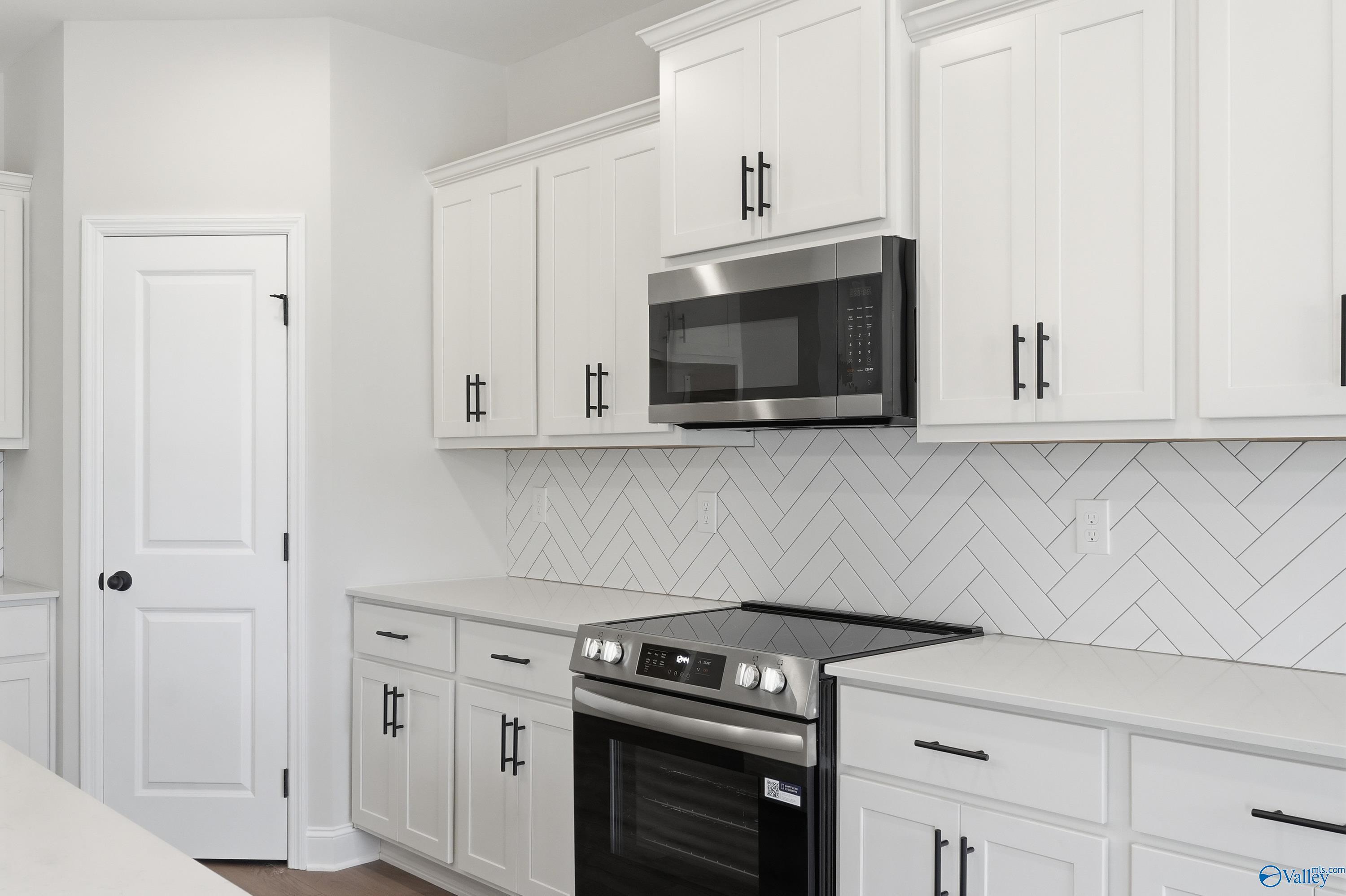 Image 15 of Davidson Homes' New Home at 106 Evergreen Mill Lane