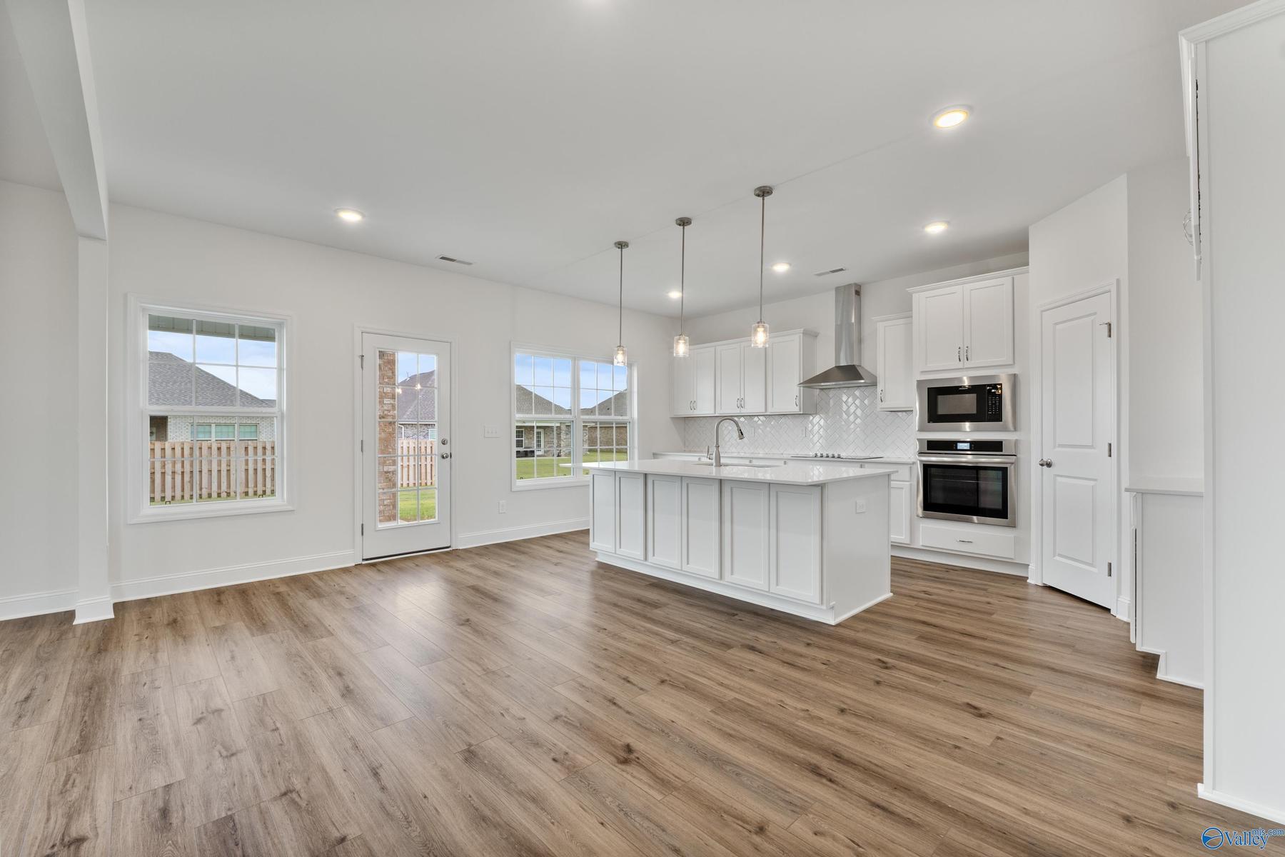 Image 11 of Davidson Homes' New Home at 111 Lucy Lynn Boulevard
