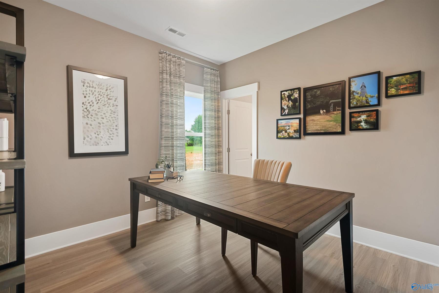 Image 15 of Davidson Homes' New Home at 106 Fall Meadow Drive