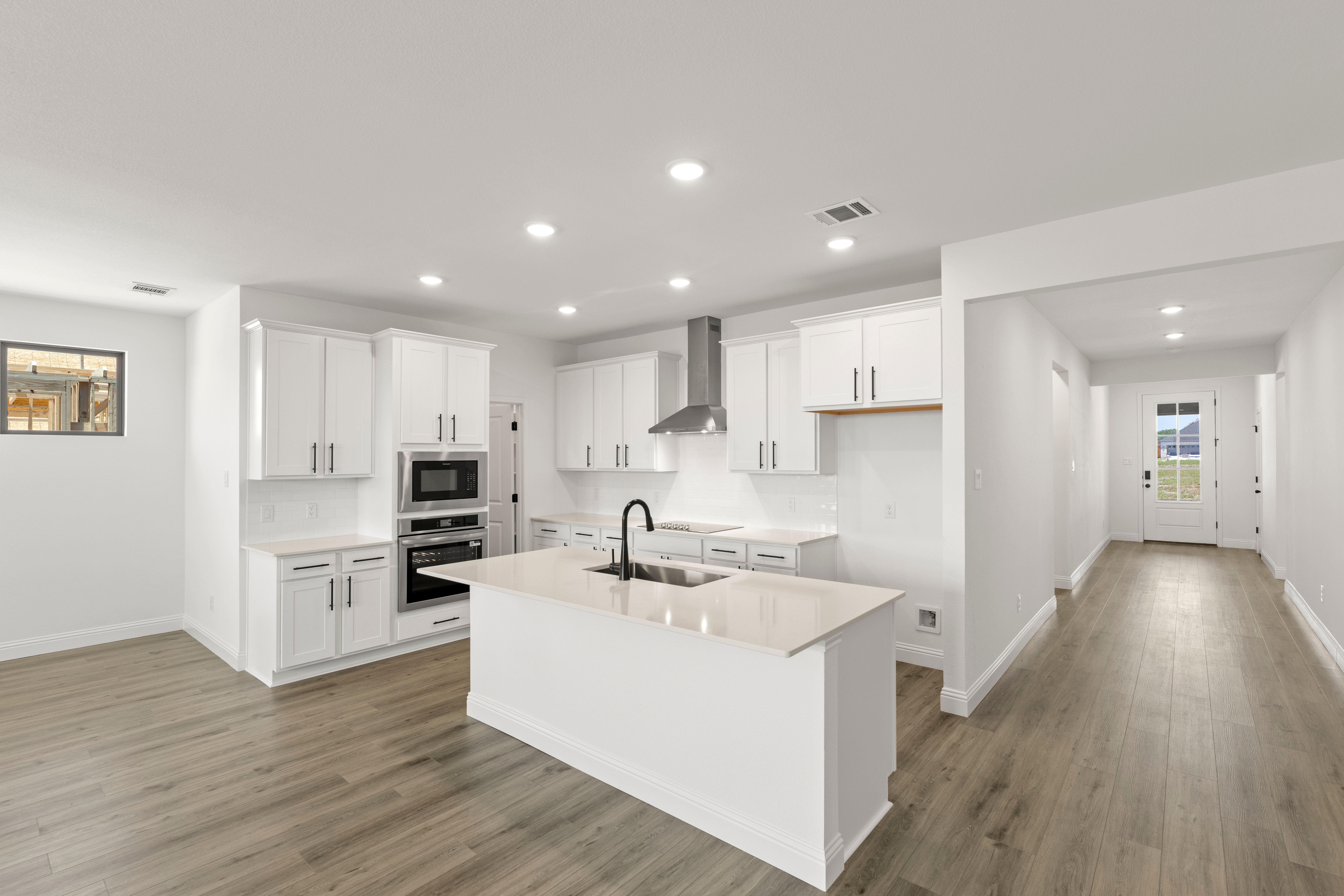 Image 11 of Davidson Homes' New Home at 6311 DeLaCroix Dr