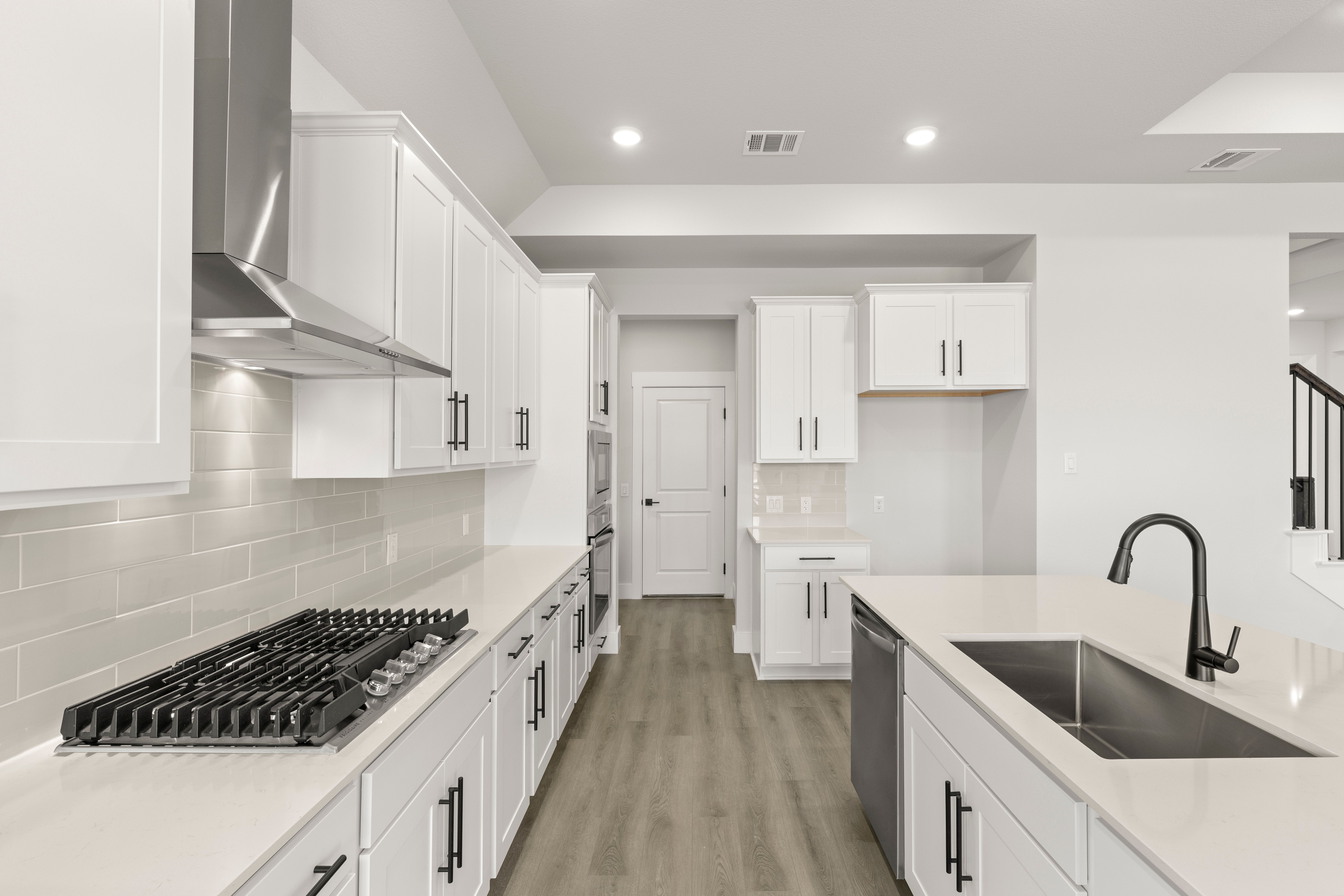 Image 9 of Davidson Homes' New Home at 214 Saddletree Dr