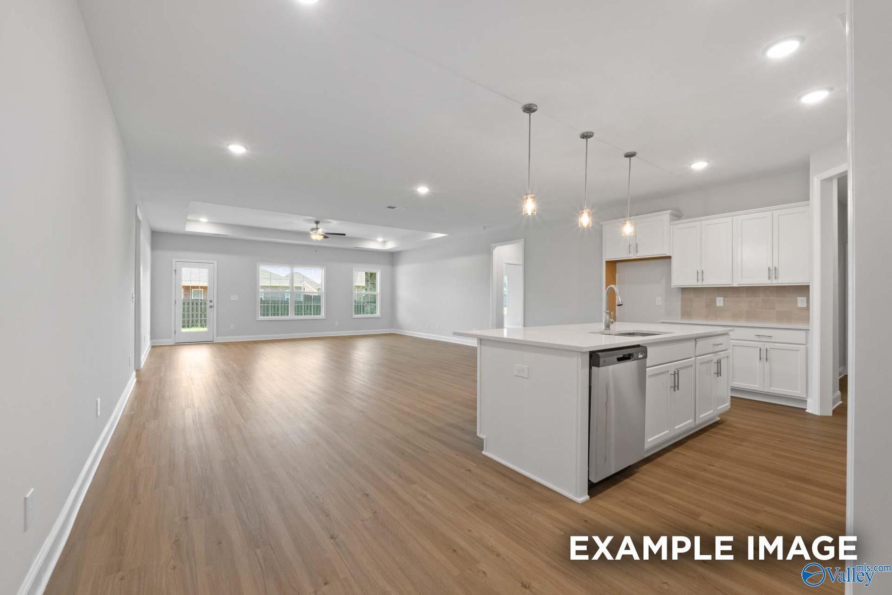 Image 7 of Davidson Homes' New Home at 106 Lucy Lynn Boulevard