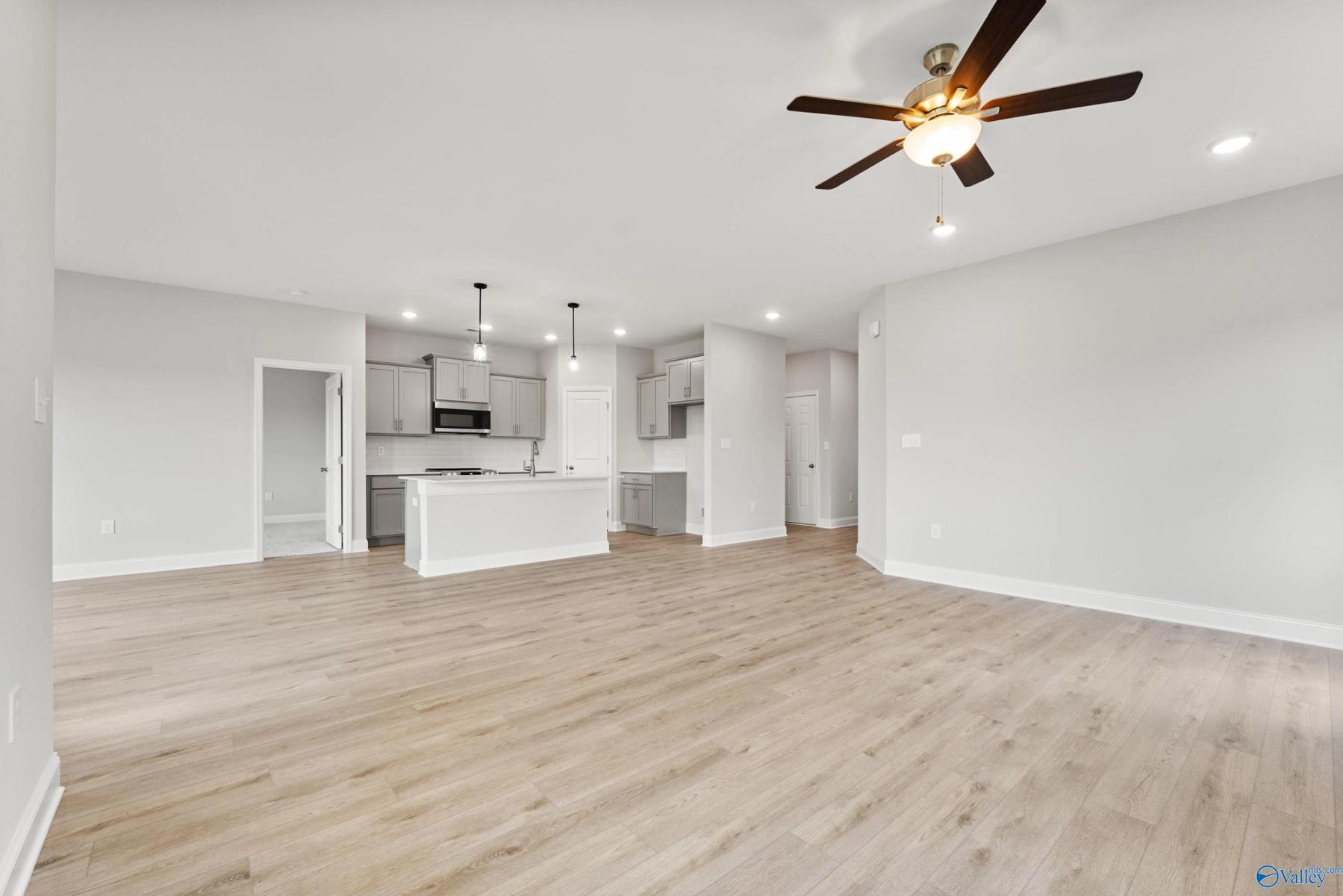 Image 12 of Davidson Homes' New Home at 152 Heritage Lakes Boulevard