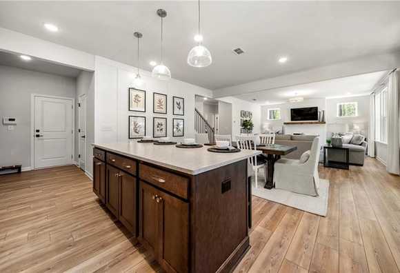 Image 4 of Davidson Homes' New Home at 165 Riverwood Drive